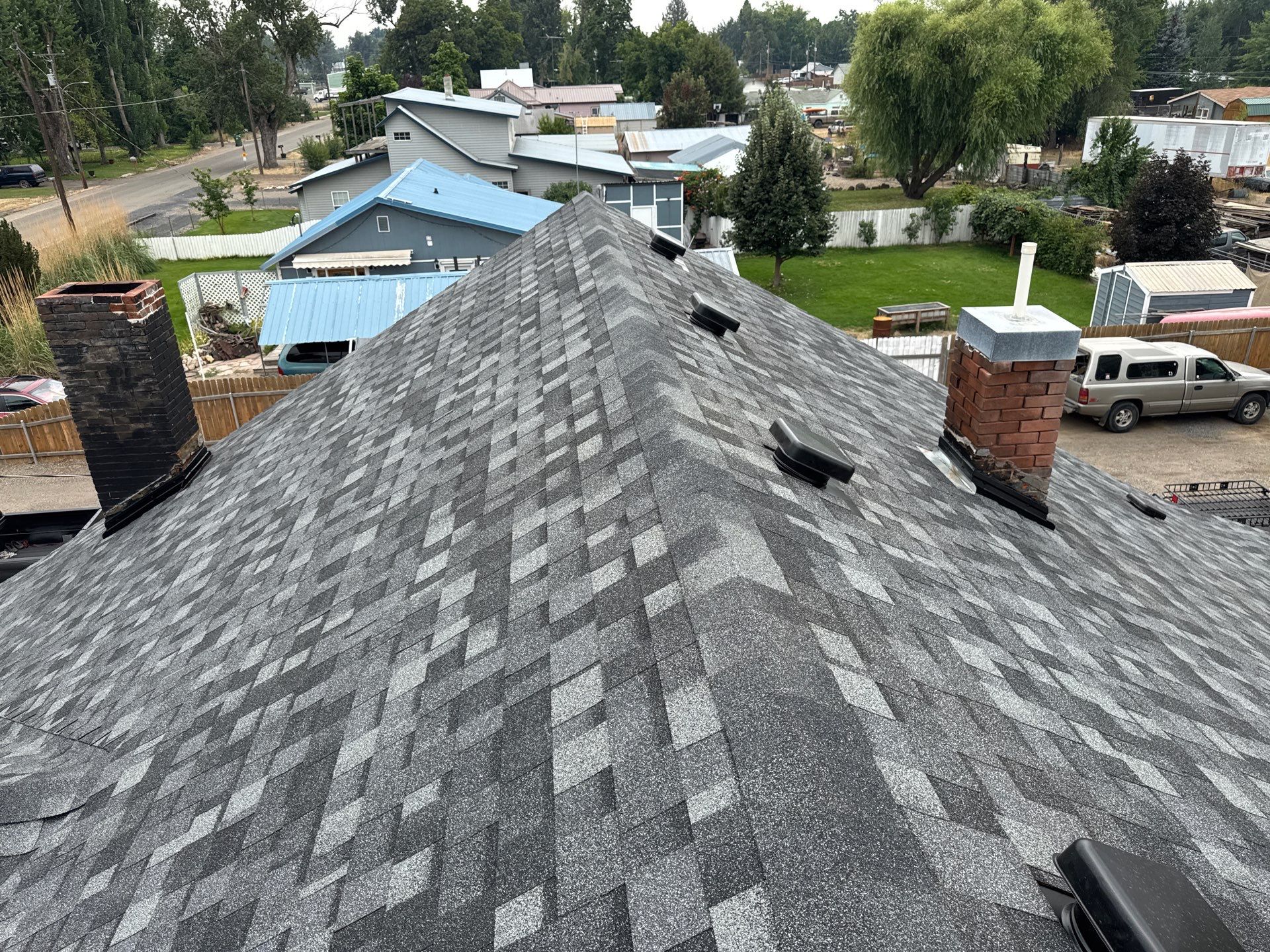 Residential Roof Replacement Featuring Multi-Tonal Architectural Shingles in Payette by Olive Roofing