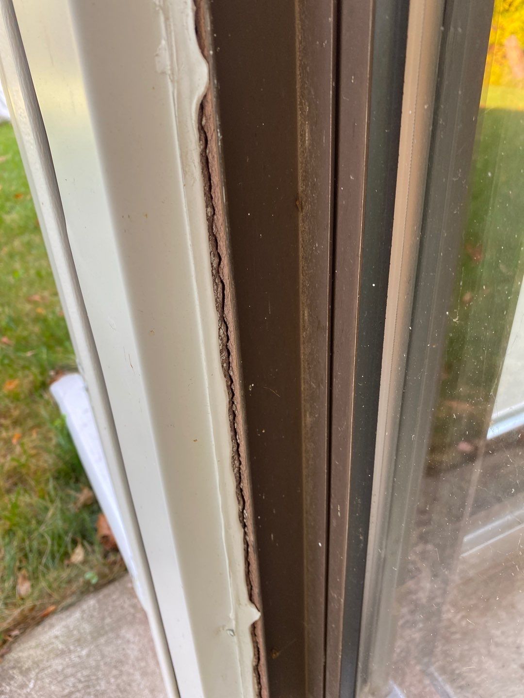 Siding Replacement using Certainteed Restoration Classic D4 by 180 Contractors