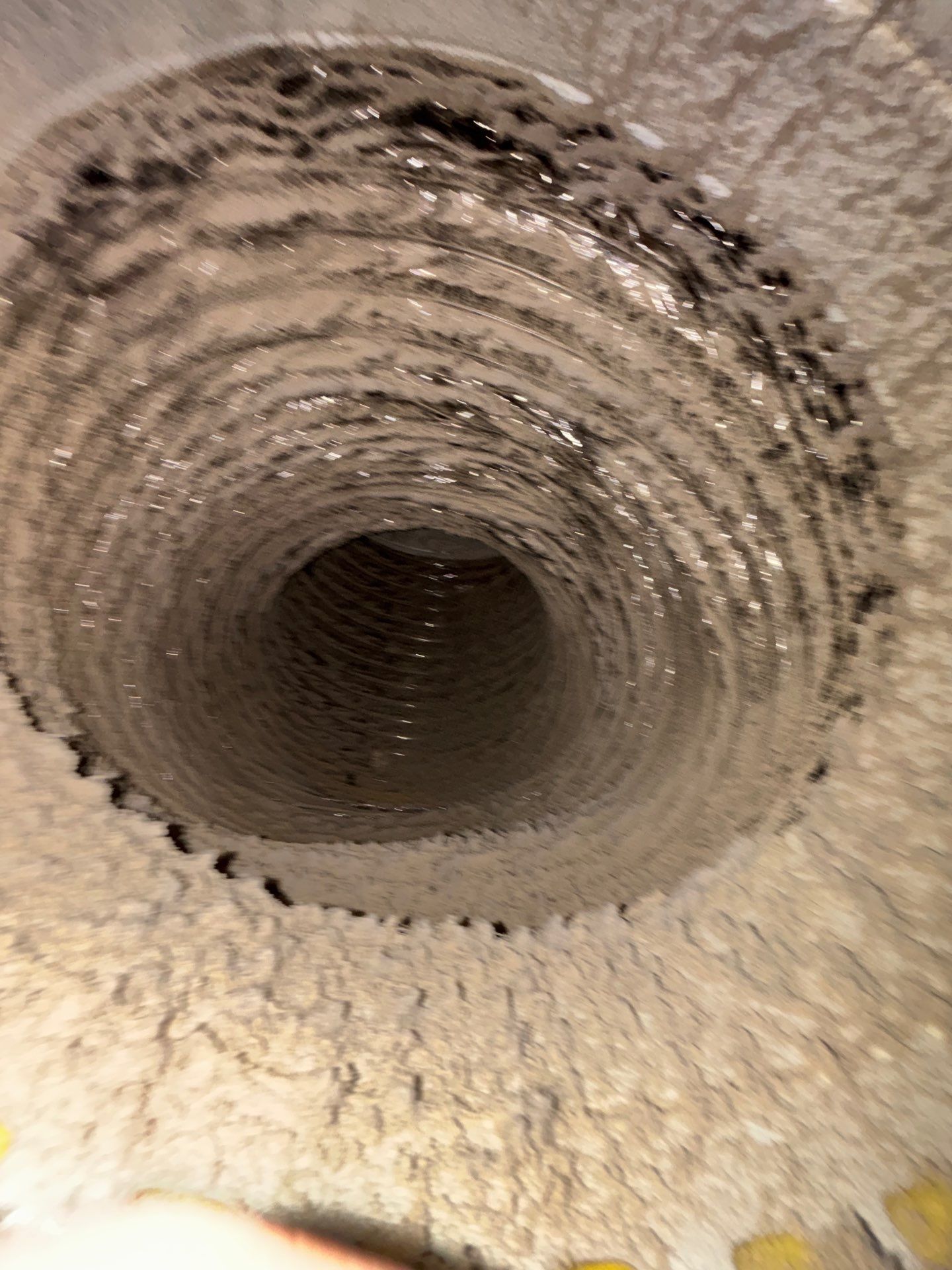 Dirty Air Duct Cleaning in Clermont by Hygienic Air, Inc