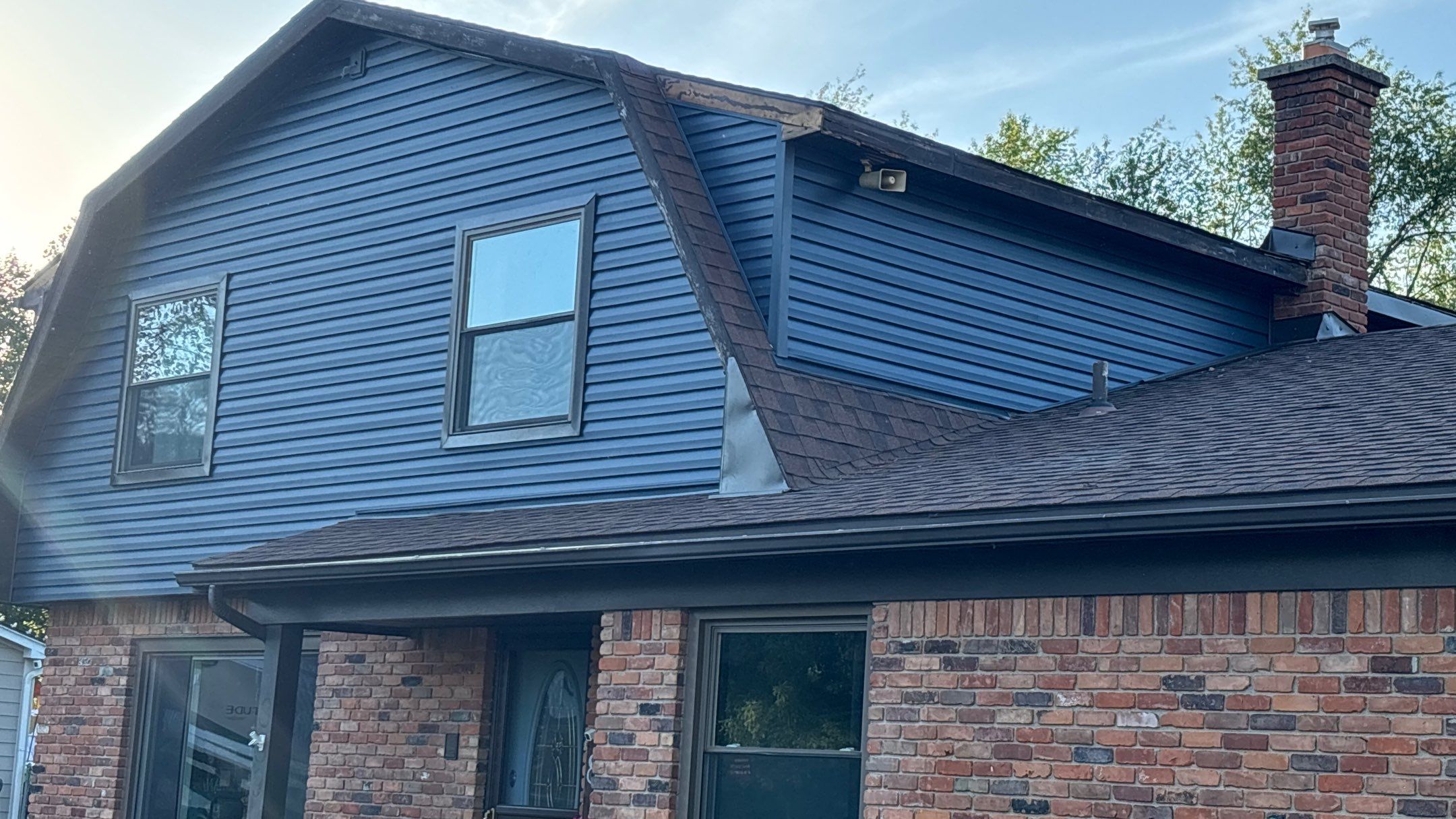 Siding Replacement using Alside Charter Oak D4.5" by 180 Contractors