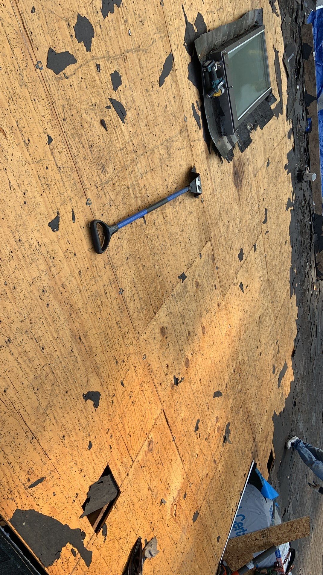Roof Replacement using CertainTeed Landmark by 180 Contractors