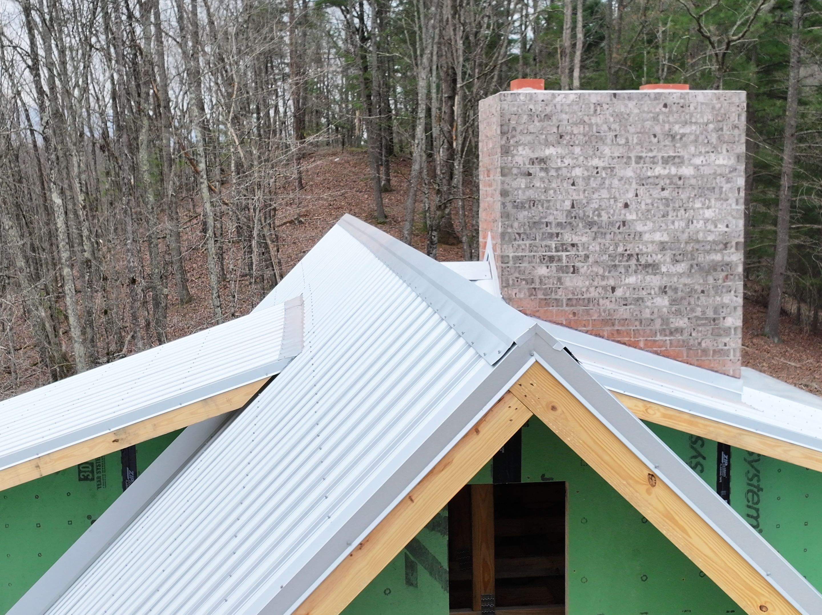 Cox Residence by Omnia Roofing