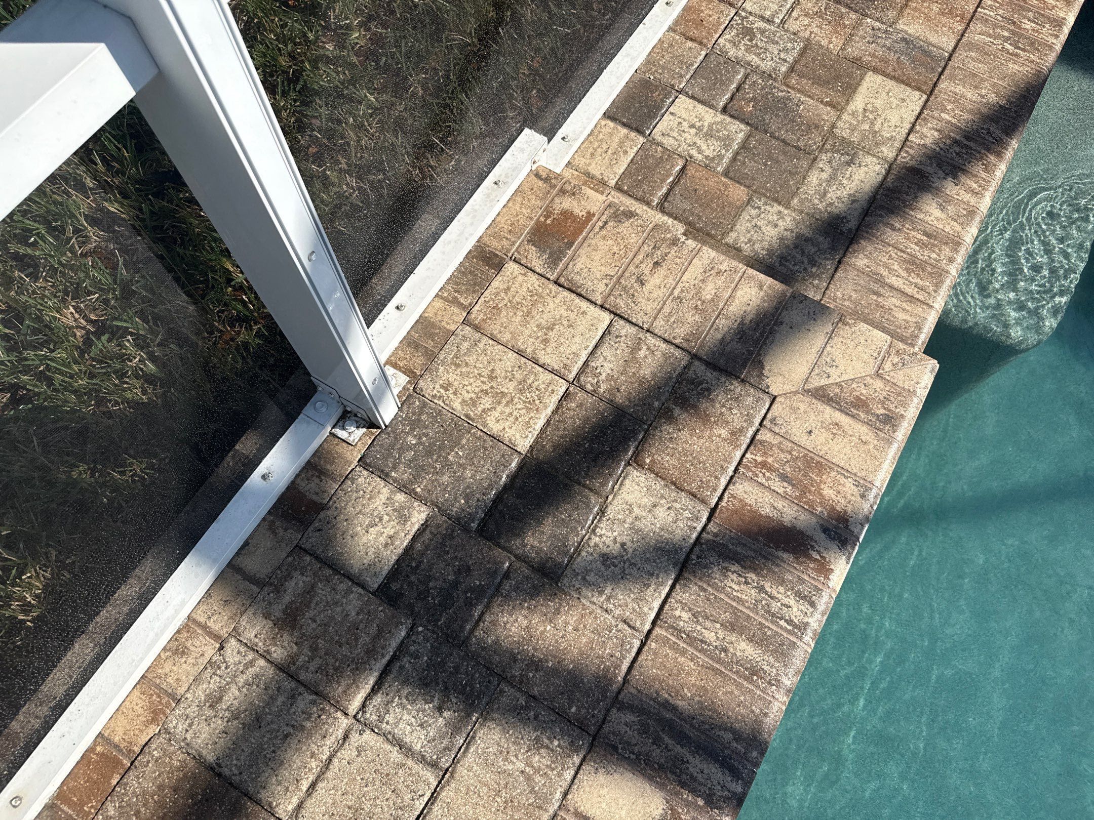Paver Pool Deck Cleaning & Pool Cage Cleaning in River Point of Manatee – Bradenton, FL by Sunshine AquaWash