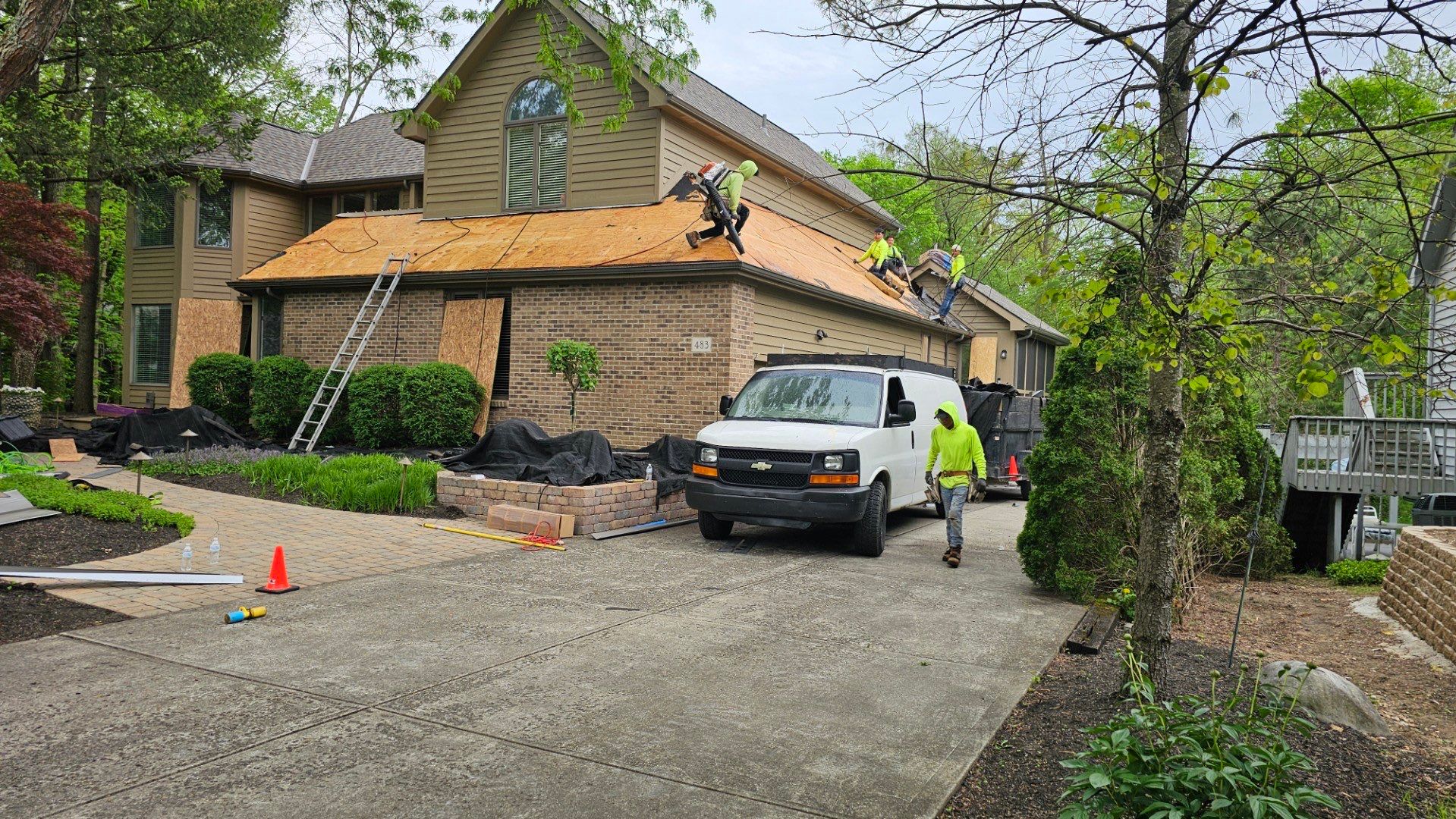 Certainteed Landmark Pro Weathered Wood by Assured Restoration