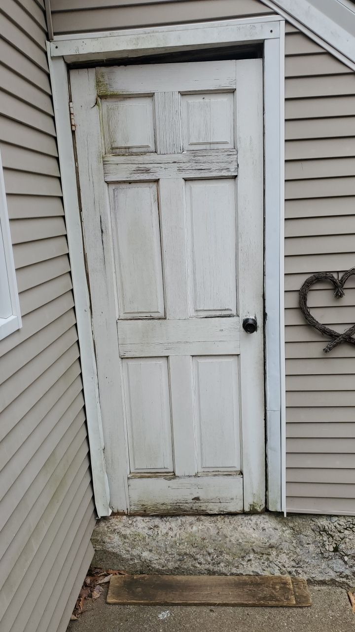 Door Installation using Thermatru replacement door by A Plus Exterior