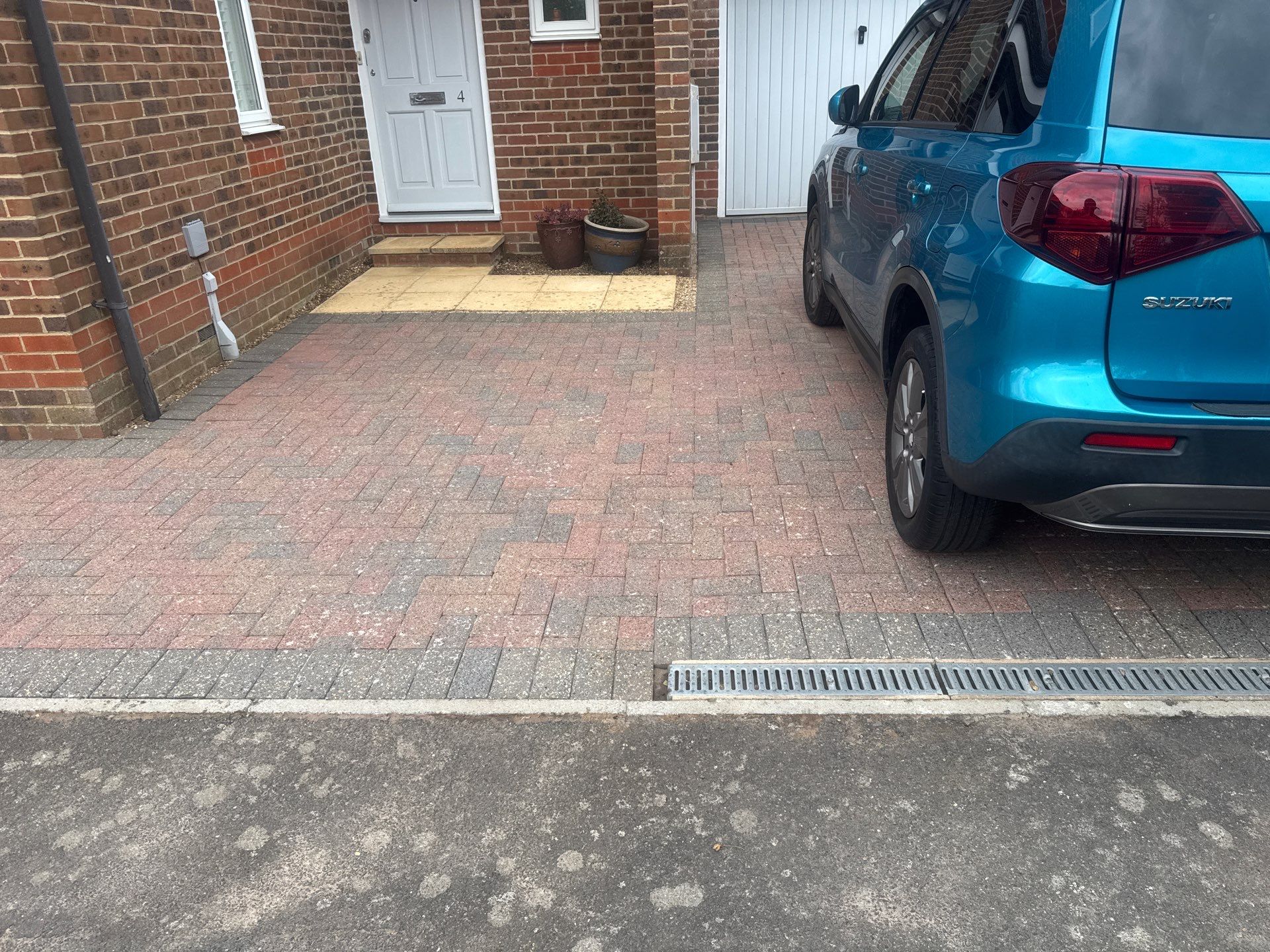Driveway Clean using Honda 21lt High Pressure Machine by Ges Exterior Cleaning ltd