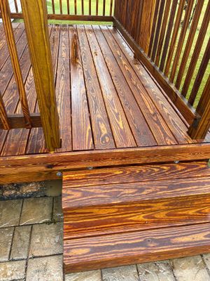 Wood Deck using Wood Sealant