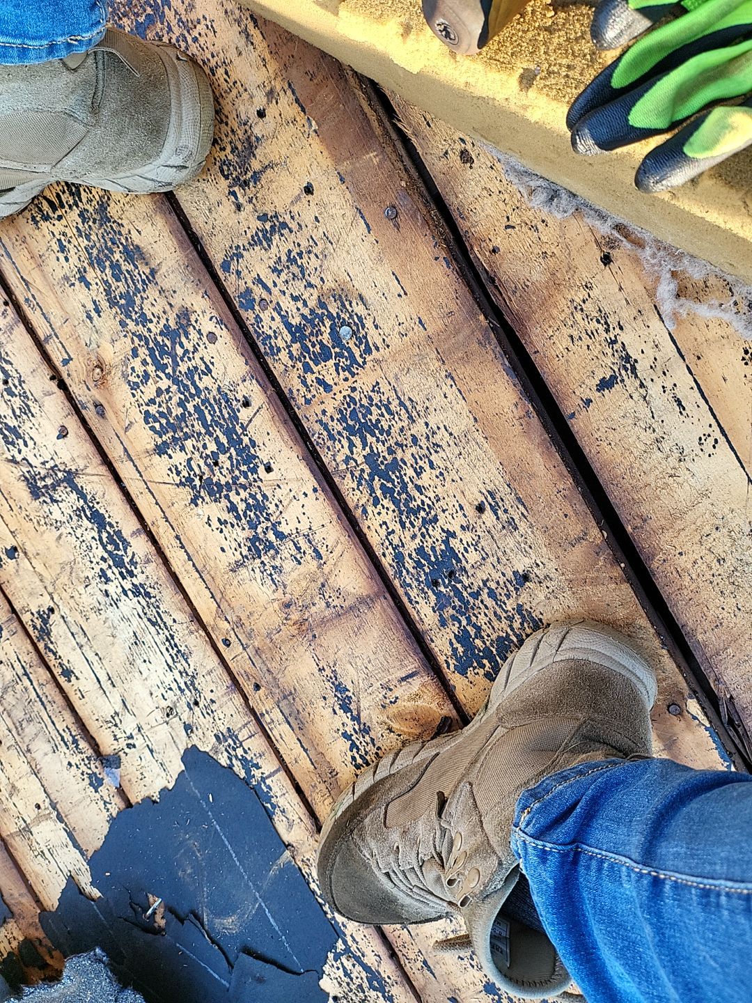 Residential Roofing Installation using Owens Corning TruDefinition Slatestone Gray by A Plus Exterior