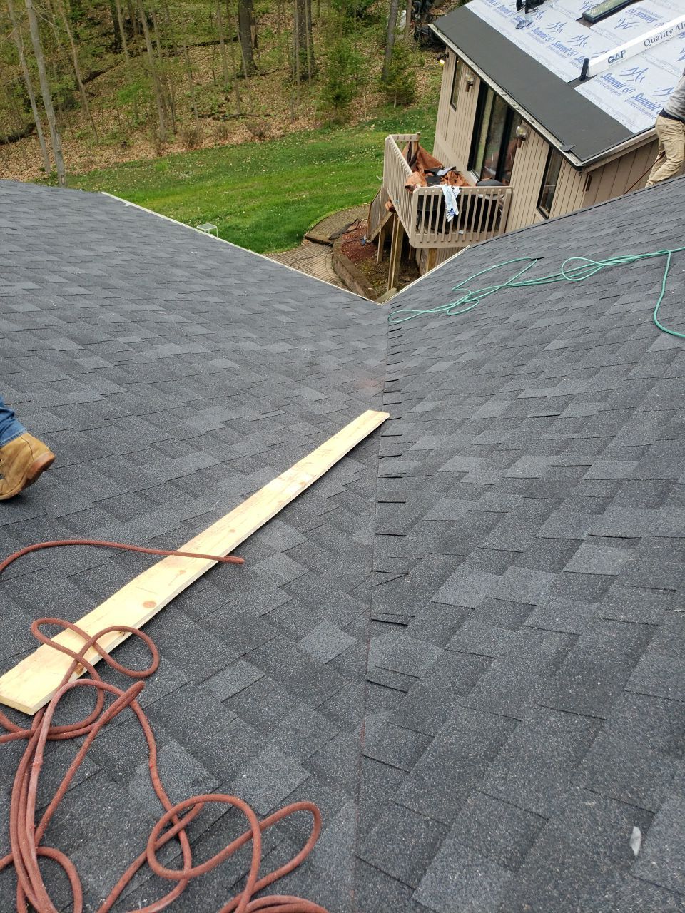 Brand: Atlas Pinnacle Color: Pristine Scotchgard Black Drip: Black by Eagle Eye Roofing