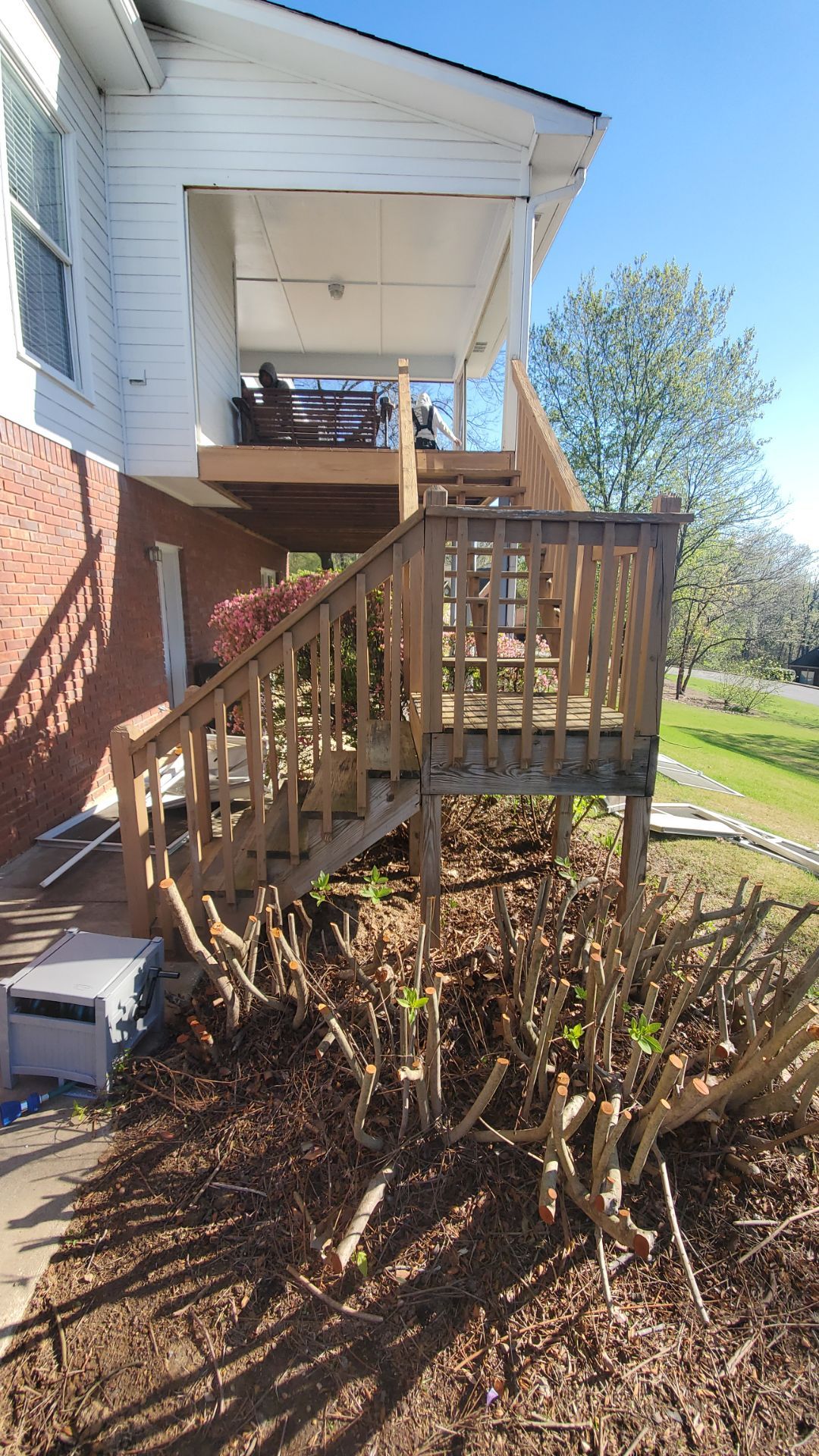 Shades Pointe Lane - Deck Installation  by Pillar and Pine