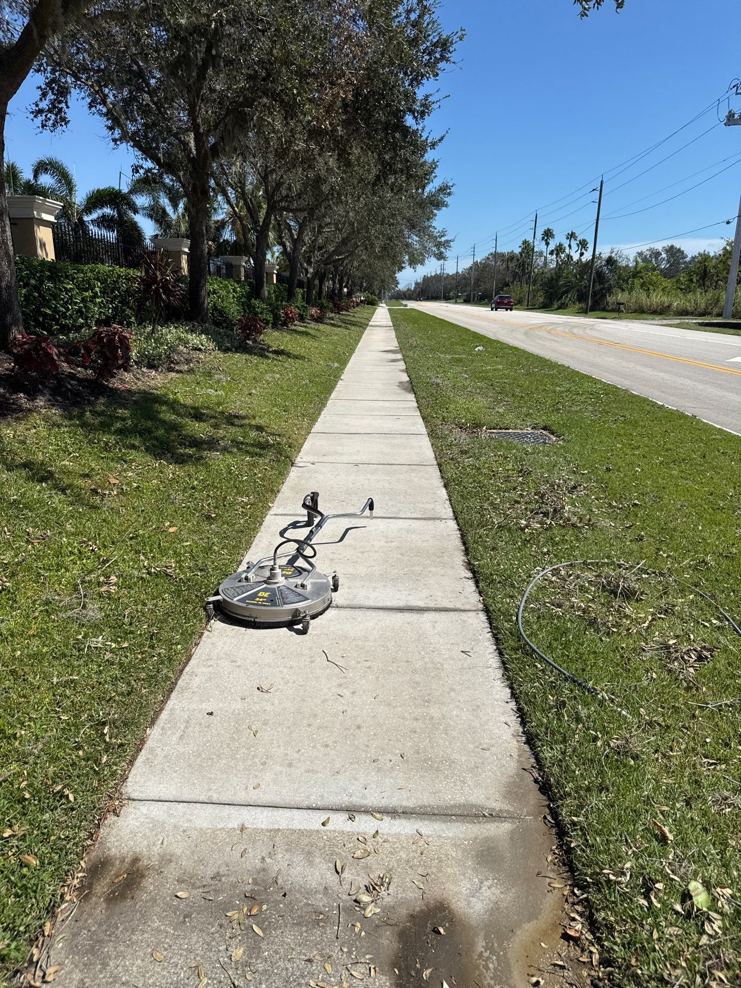 HOA Community Cleaning in Winding River, Bradenton, FL by Sunshine AquaWash
