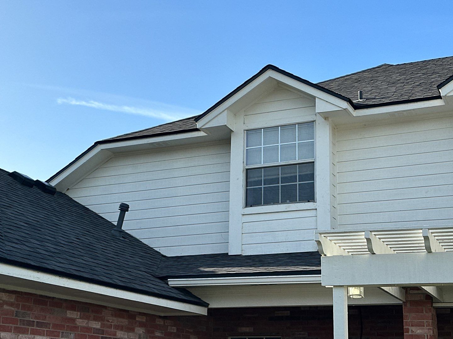 Residential Roofing Installation using Certainteed Landmark Moire Black by Galvan Roofing and Construction