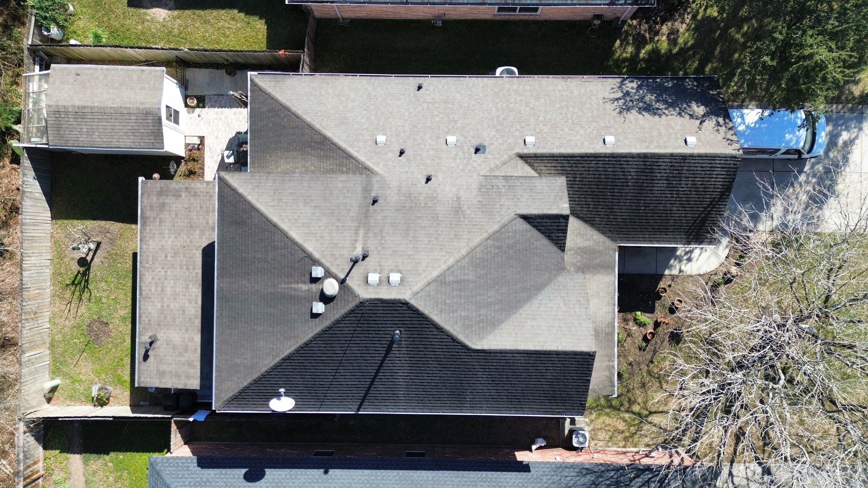 Kingwood Roof Installation using Atlas Pinnacle Pristine by Modern BYLT Roofing & Construction