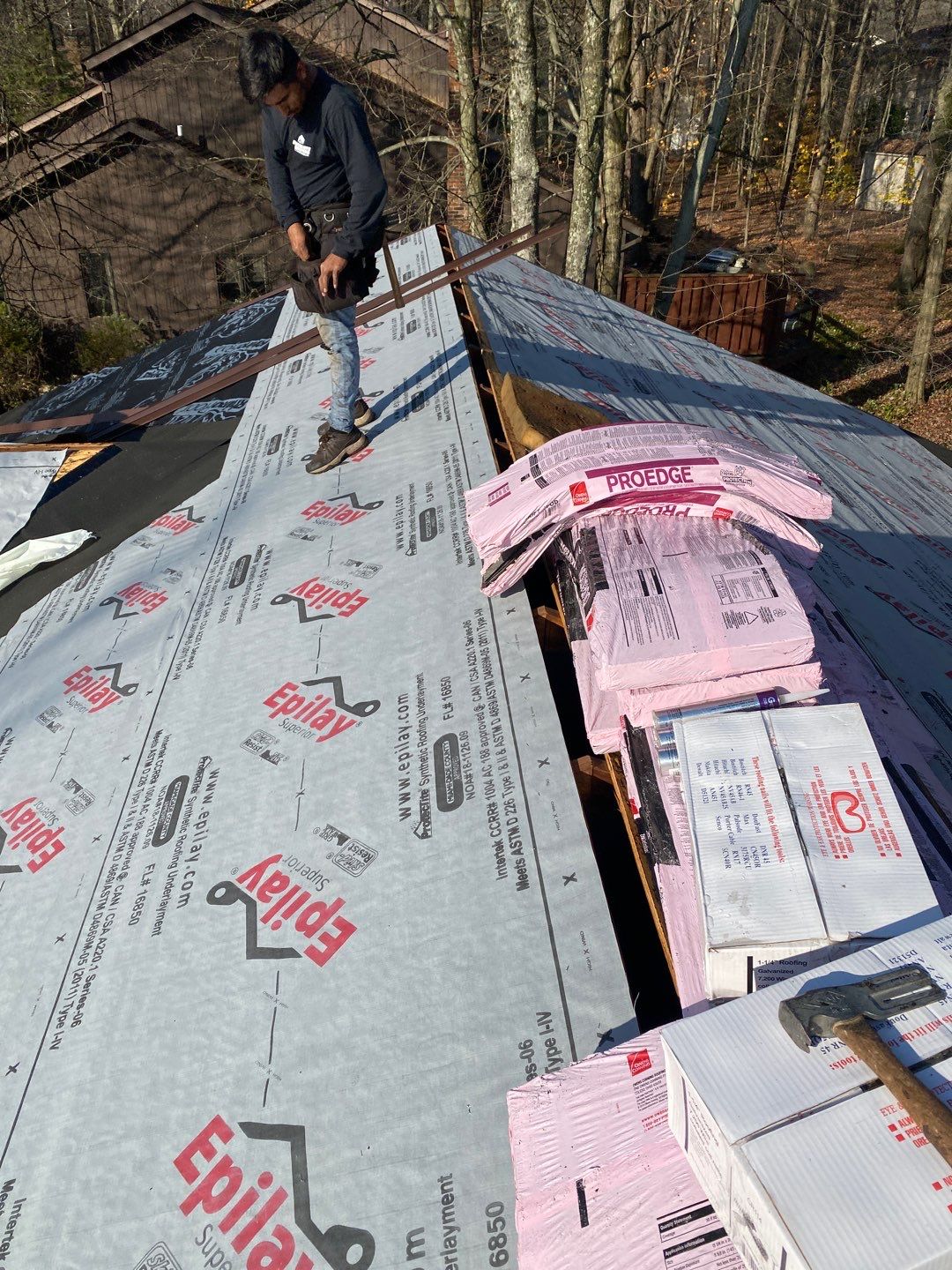 Residential Roofing Installation using Owens Corning Duration, Driftwood by Absolute Roofing and Construction