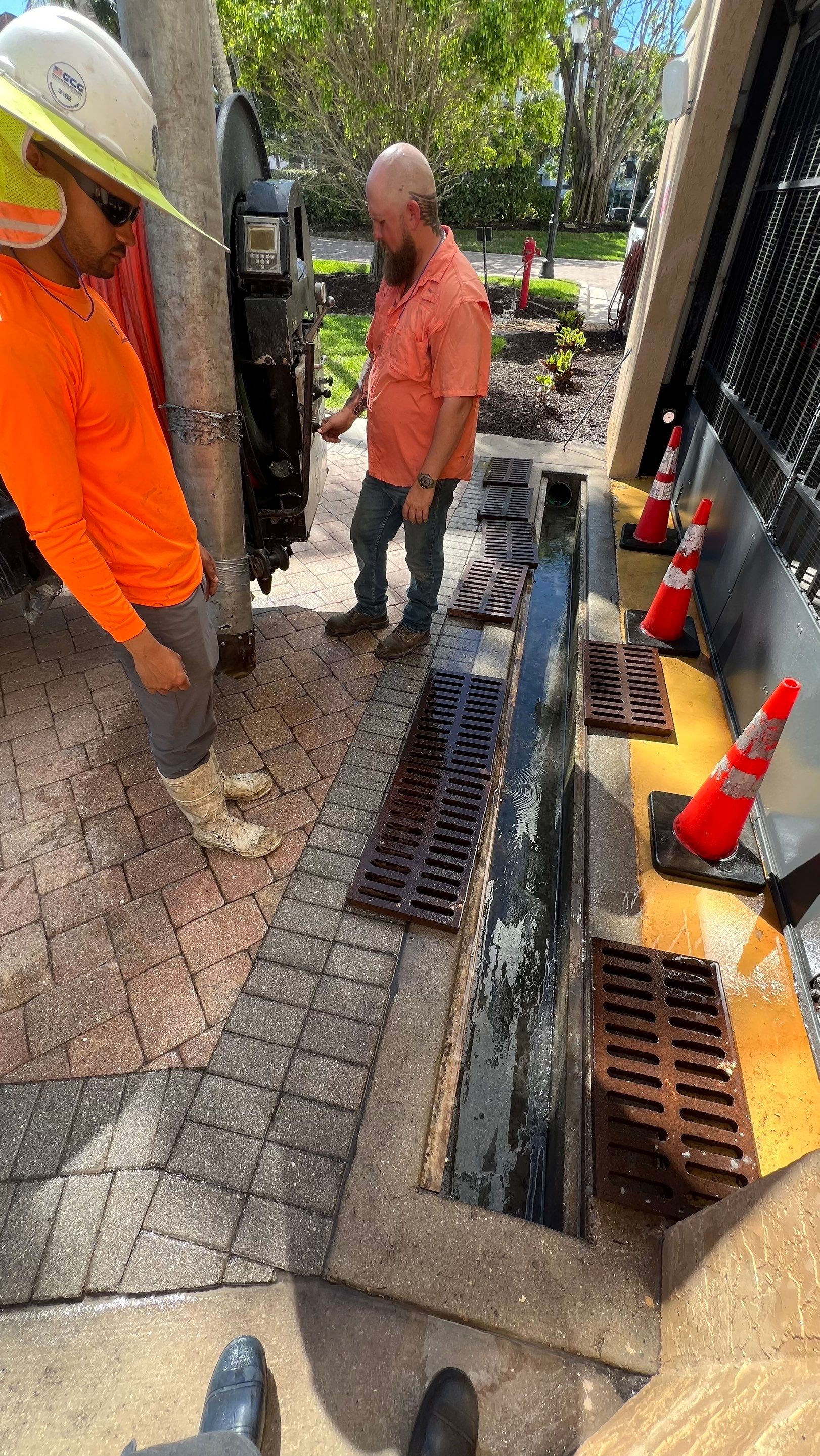 Condo Parking Garage Cleanup and Stormwater System Maintenance by APS Power & Water