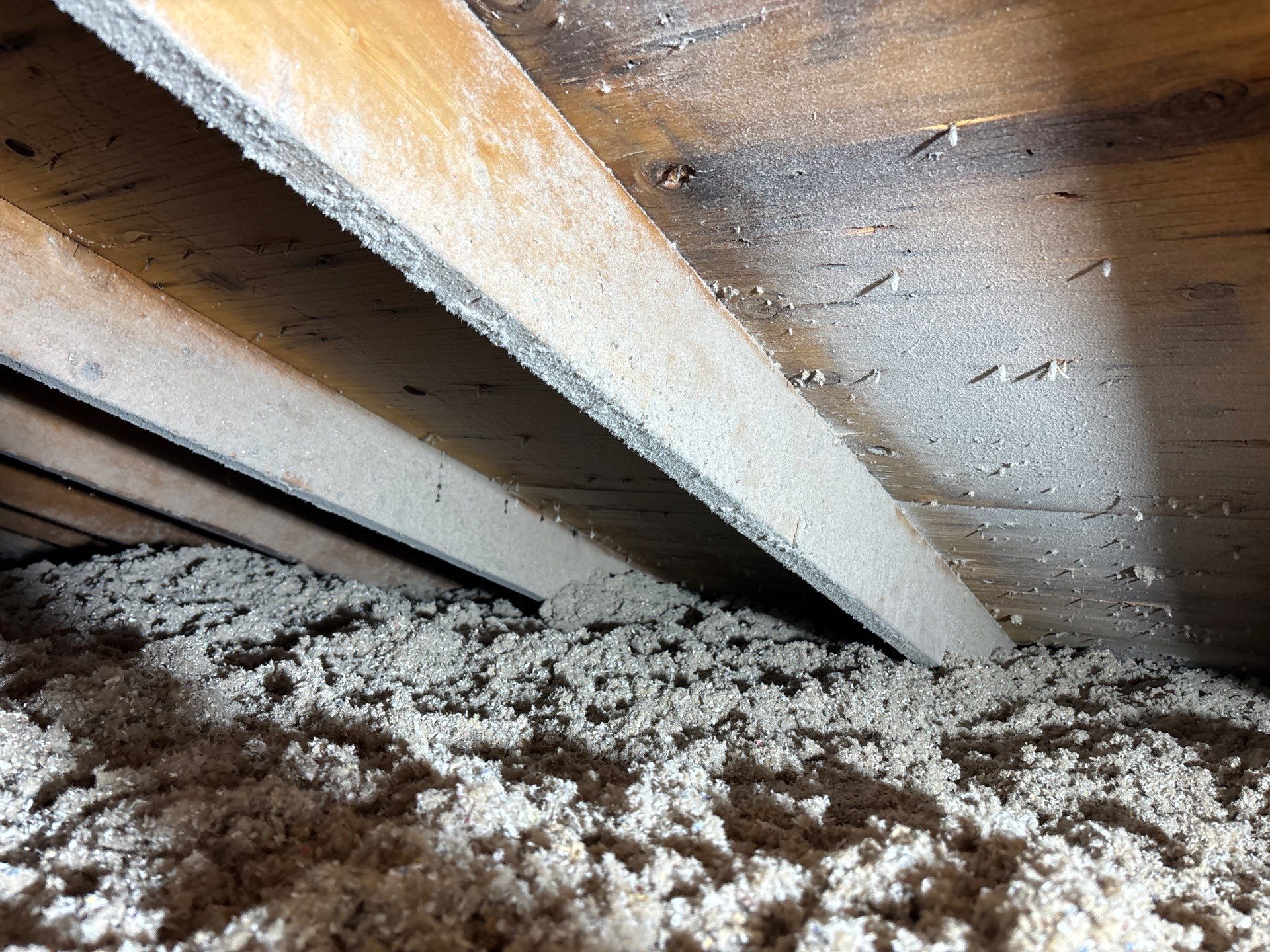 Stopping Ice Dams and Eliminating Drafts in Canonsburg, PA 15317 by Home Environment Solutions