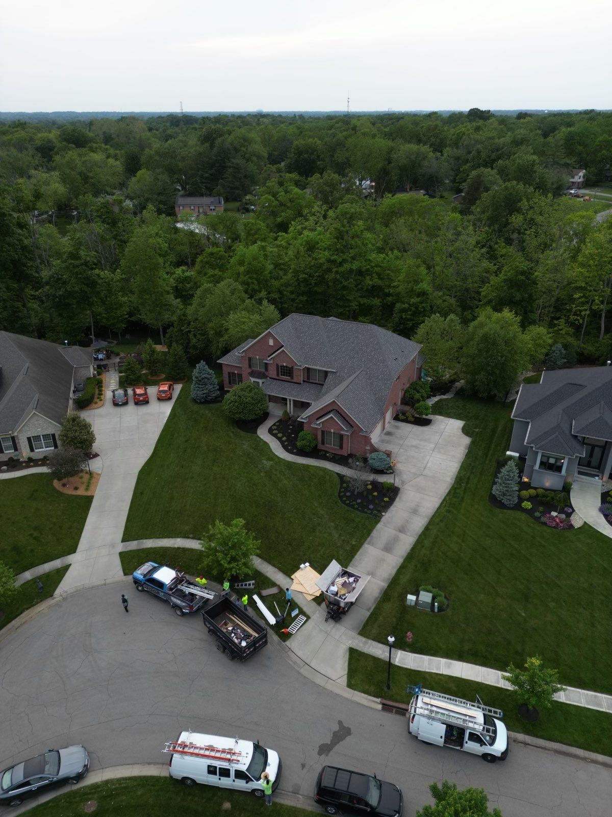 Residential Roofing Installation using Duration Series Shingles - Colonial Slate by RoofX 