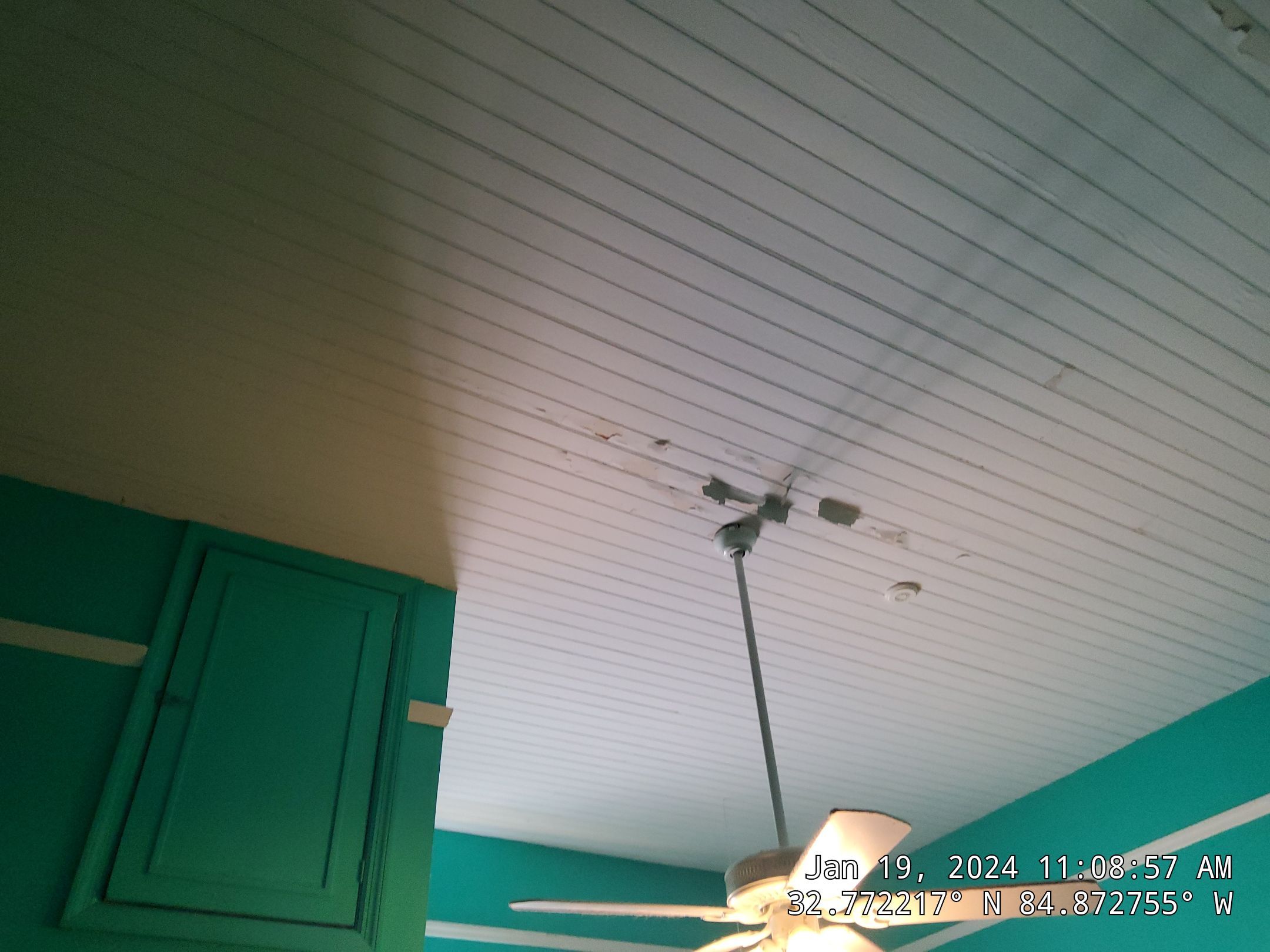 Residential Roofing Sealant  by iGreen Solutions