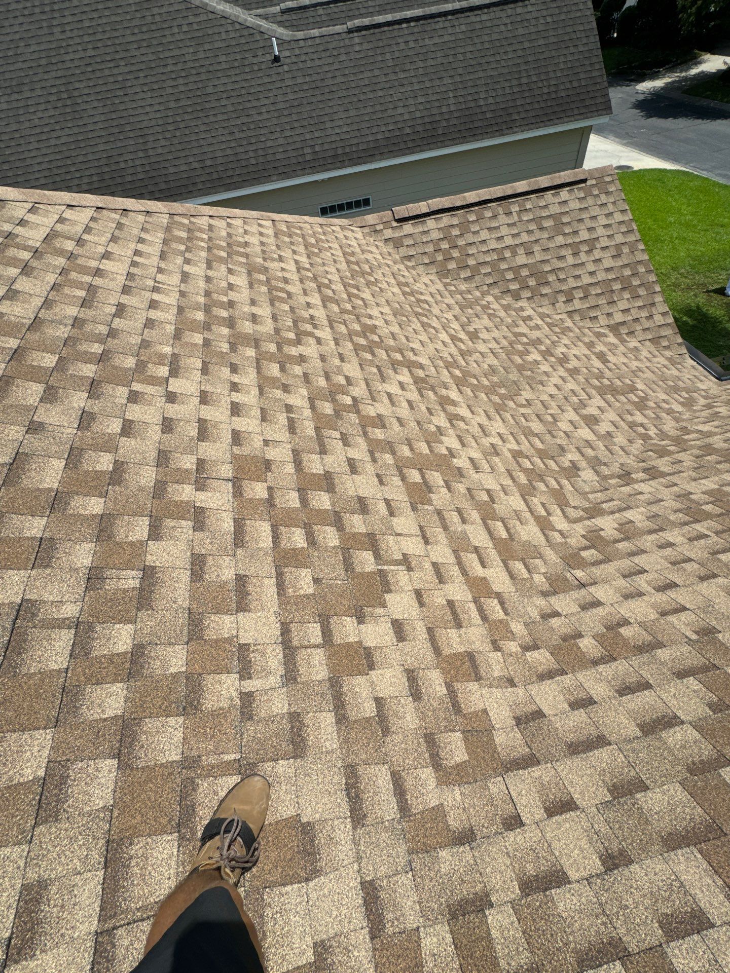 GAF HDZ - Shakewood by Linta Roofing Inc