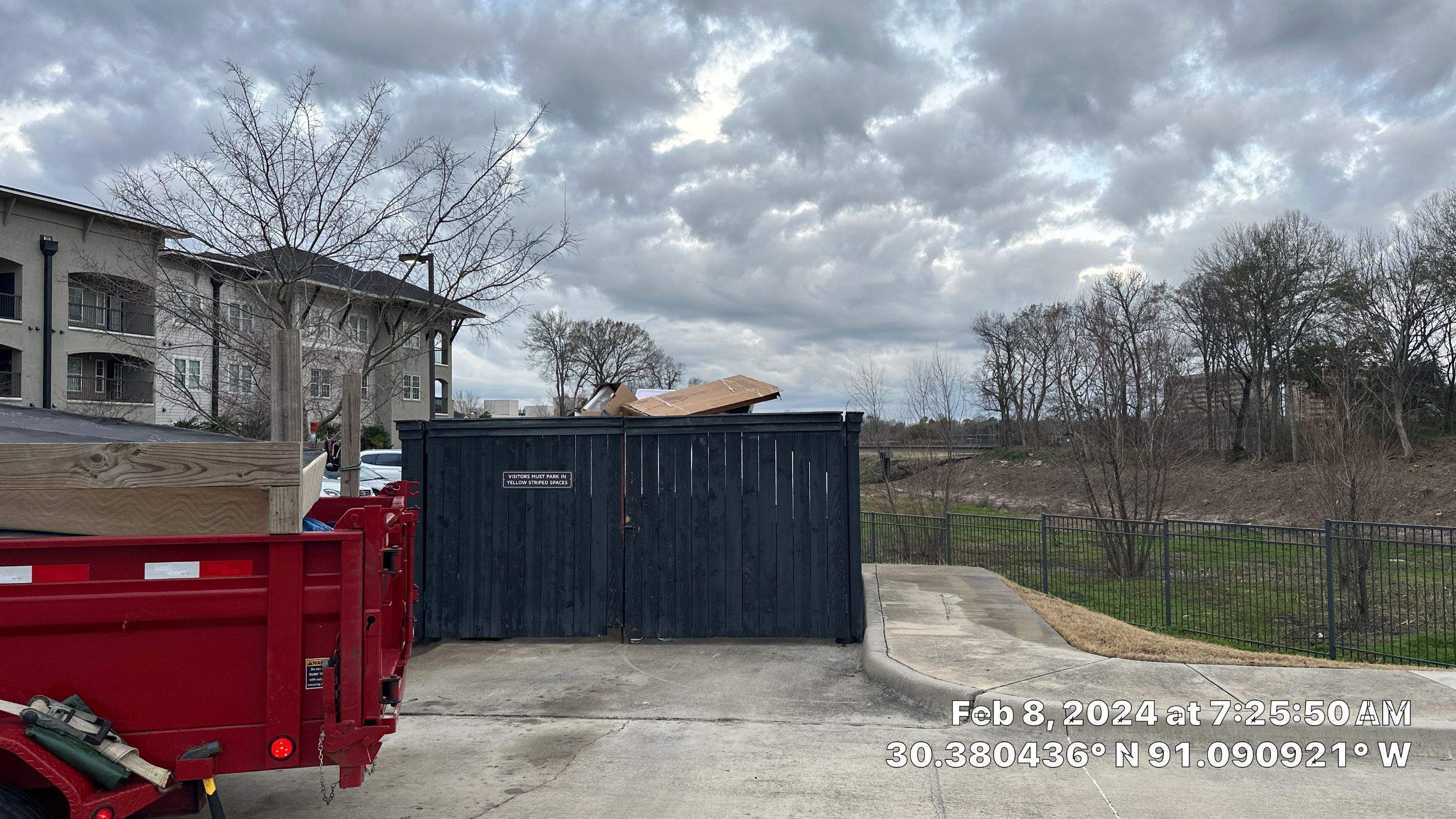 DUMP TRAILER SERVICES : using JUNK REMOVAL / HAUL OFF *WE LOAD IT AND HAUL IT OFF*  by CutScape, LLC.