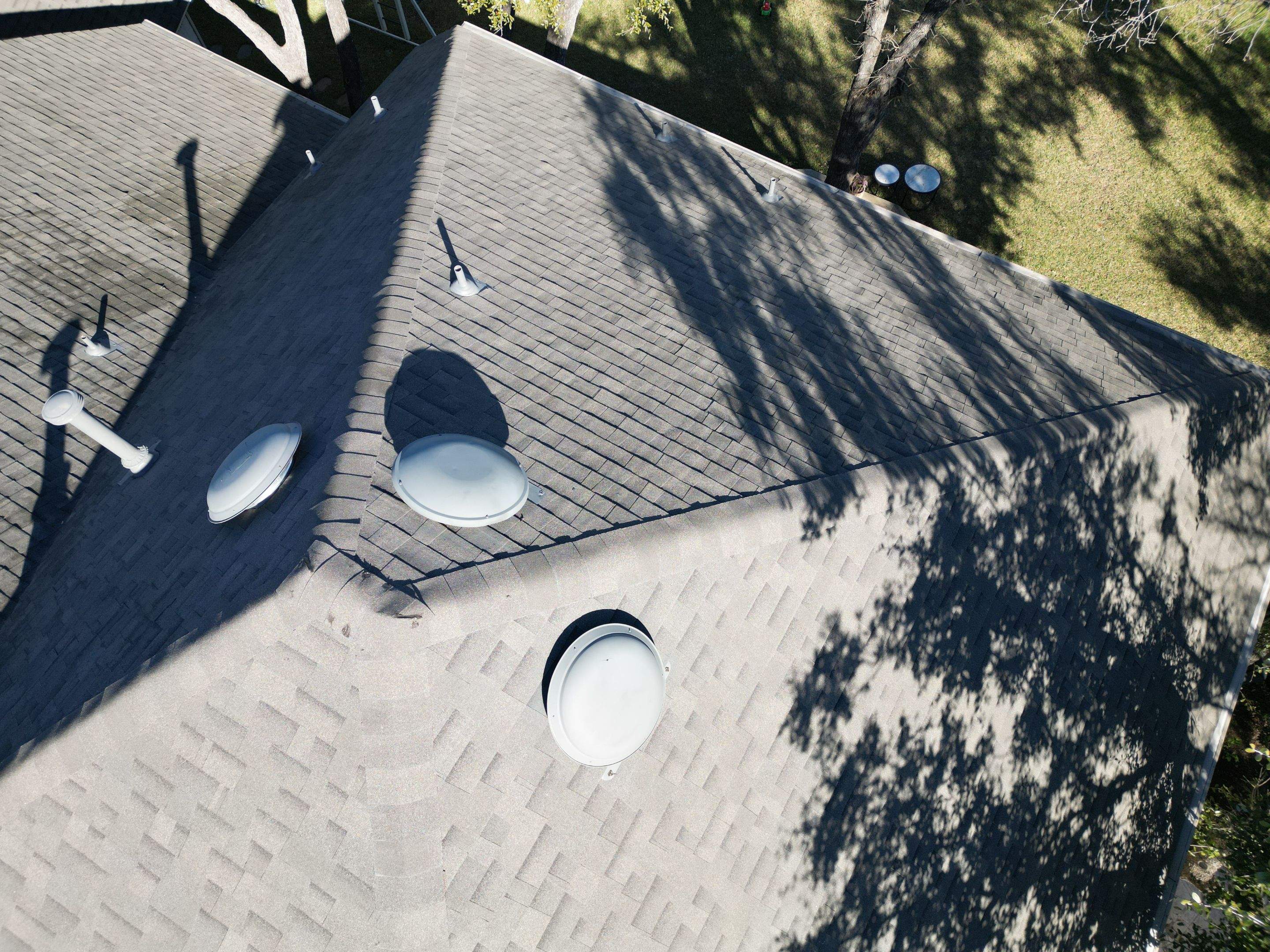 Weathered Wood - Malarkey Highlander by RoofsOnly.com