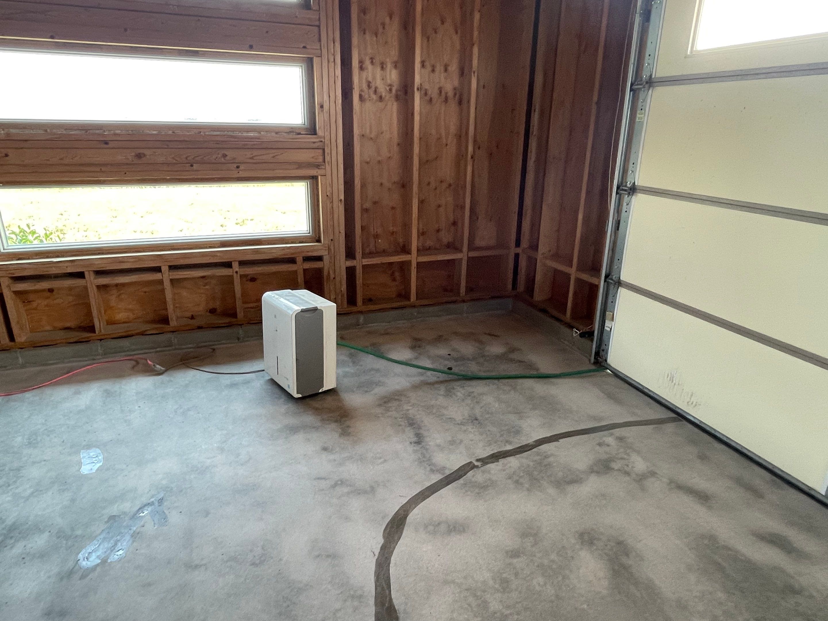 Cabin Fever Coating for Detached Garage in Dell Rapids by Select Painting, Coatings & Garage Cabinets