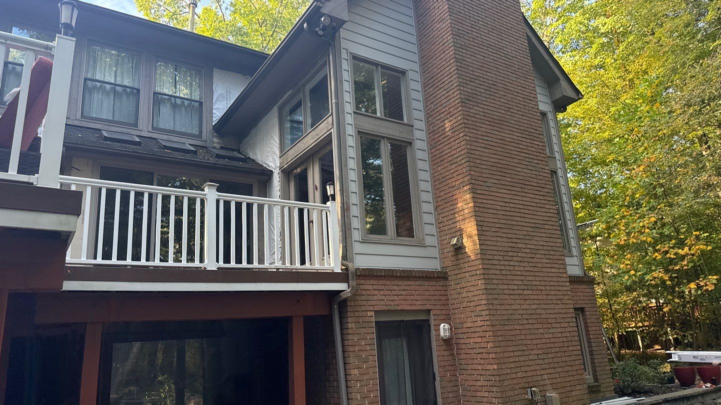 Siding Replacement using Alside S7 Cedar Mill Grain Cape Cod Grey by 180 Contractors