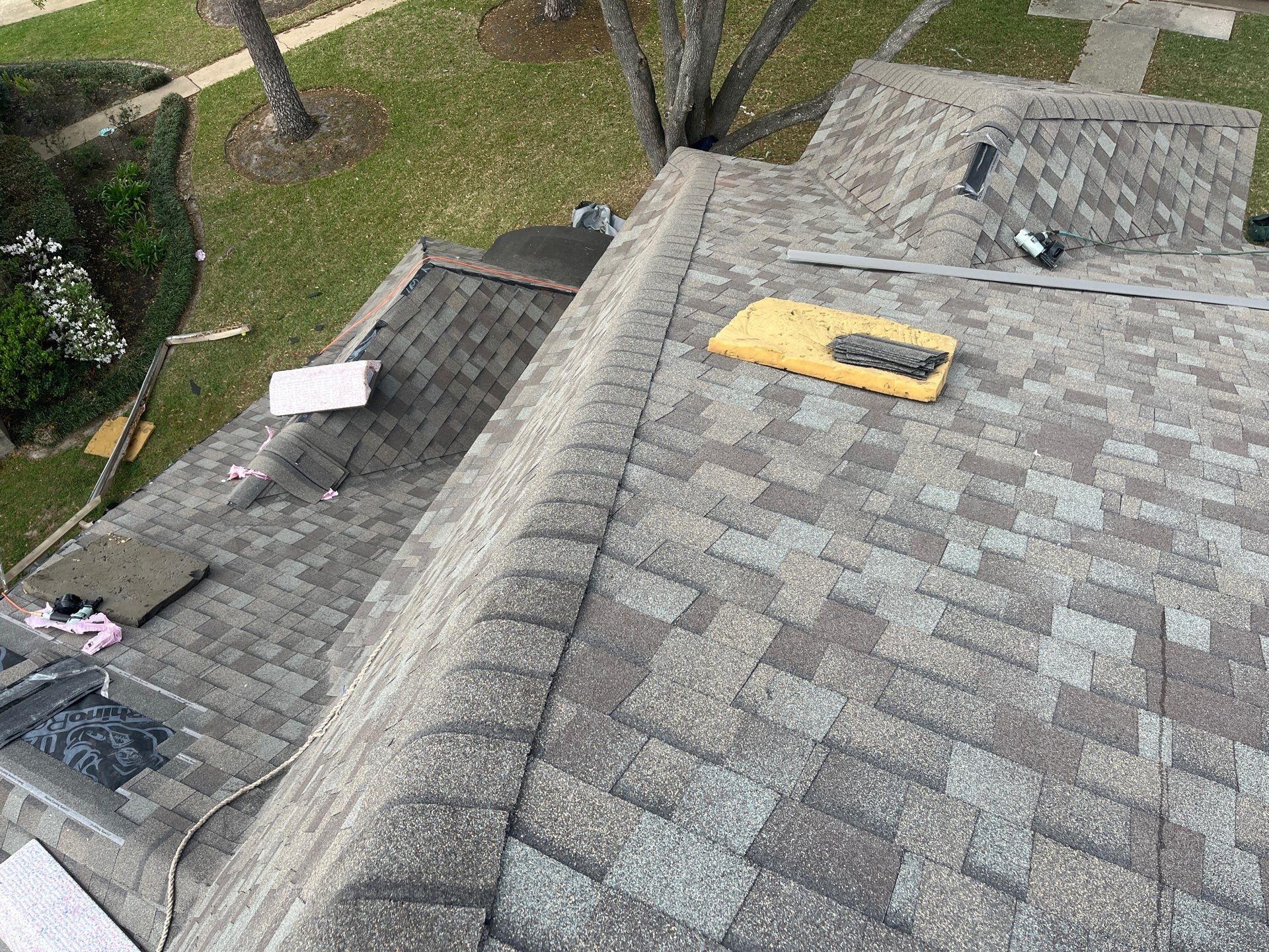 Residential Roofing Repair using Owen's Corning Duration (Lifetime) Shingles by Roof Repair Company