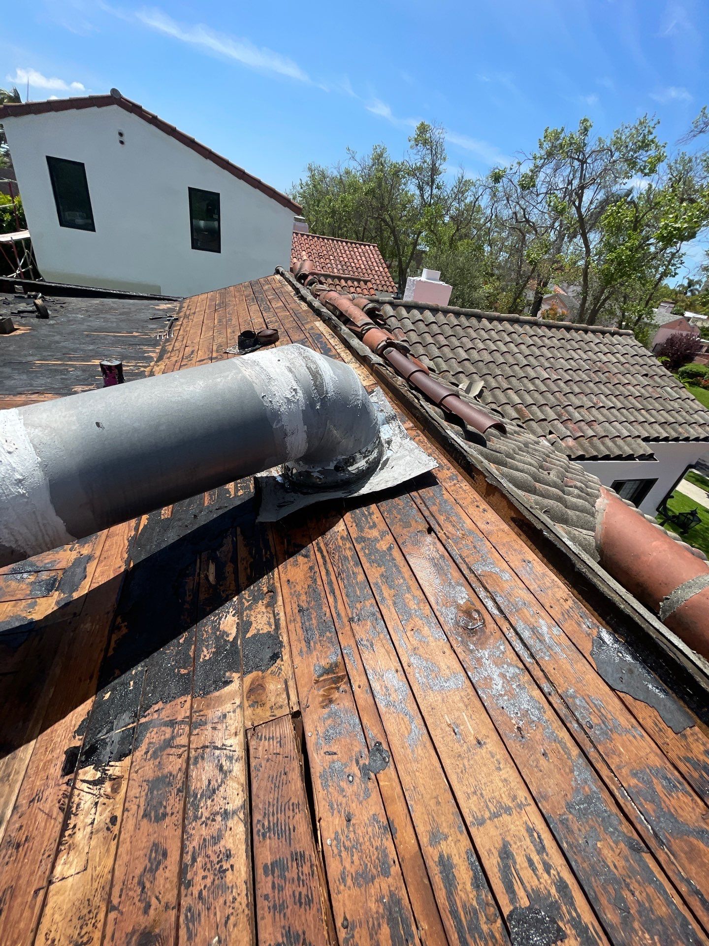Roof Replacement - Los Angeles, CA 90019 by Epic Roof Replacement