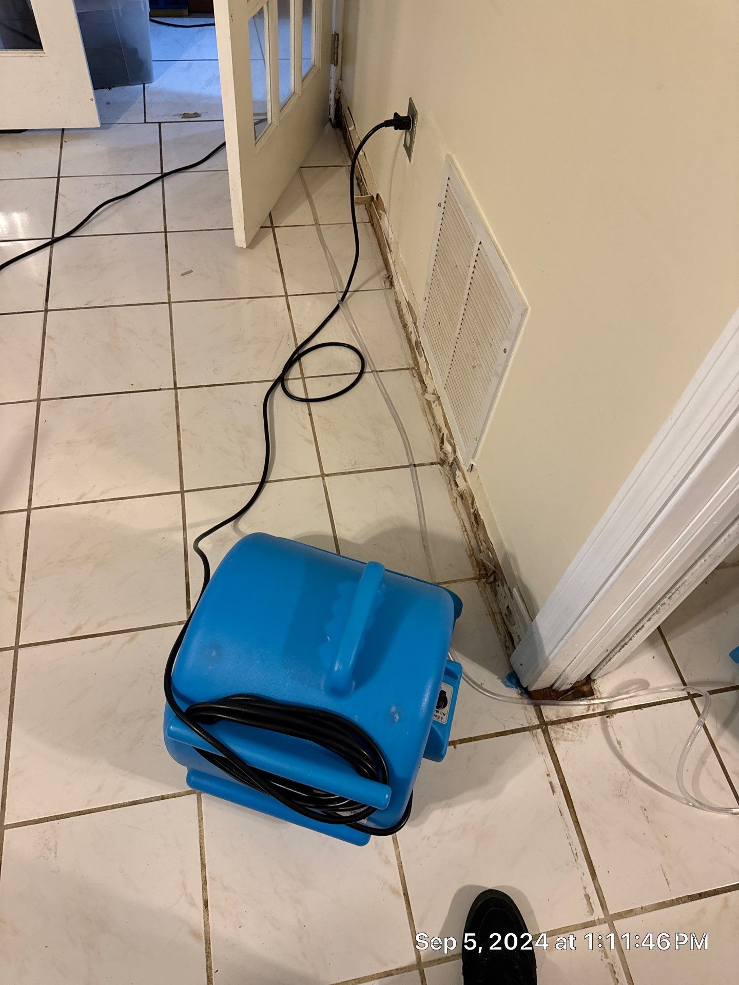 Water Damage Mitigation and Thermal Moisture Inspection in Miami by SuperClean 