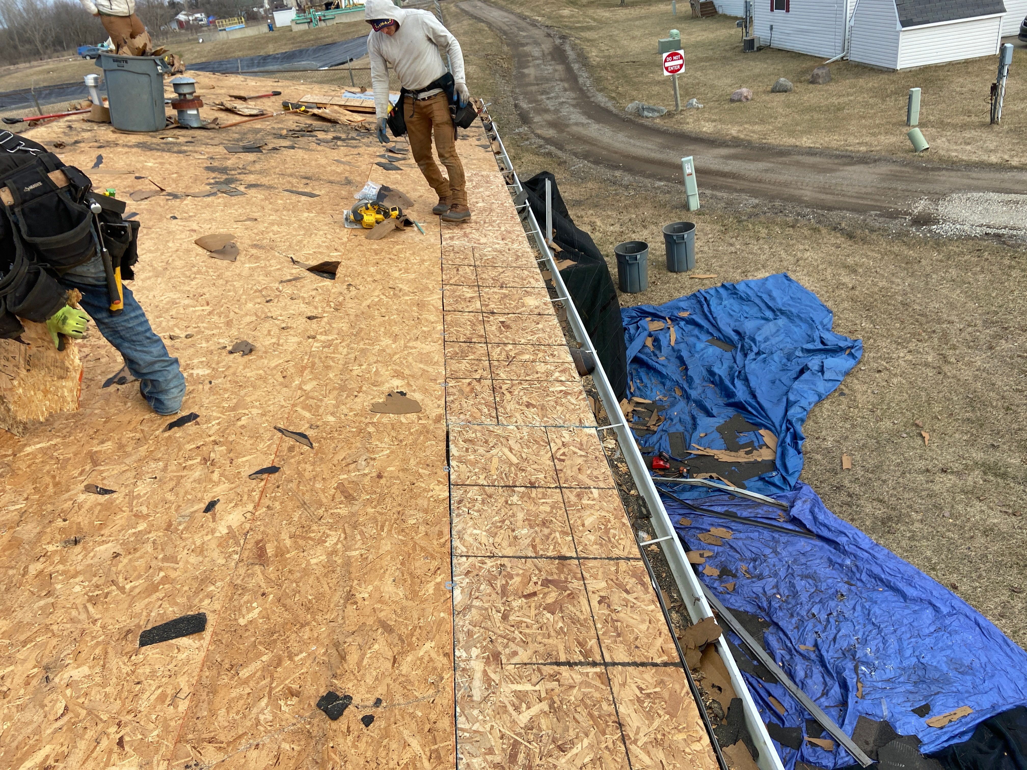Roof Replacement using CertainTeed Landmark by 180 Contractors