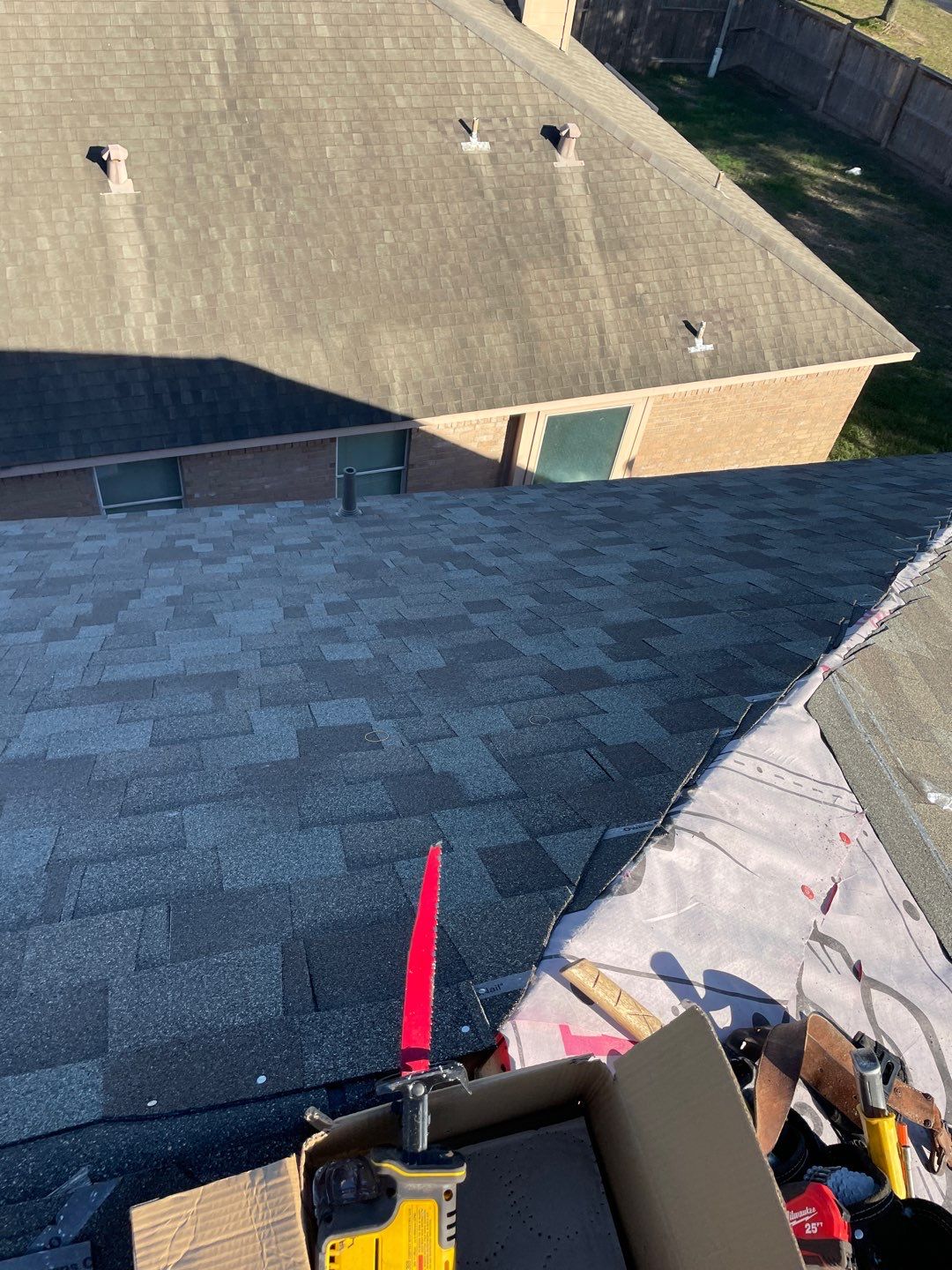 Residential Roofing Installation using Owen's Corning Duration (Lifetime) Shingles by Roof Repair Company