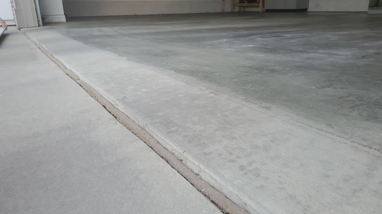 Garage using Domino  by Select Painting, Coatings & Garage Cabinets