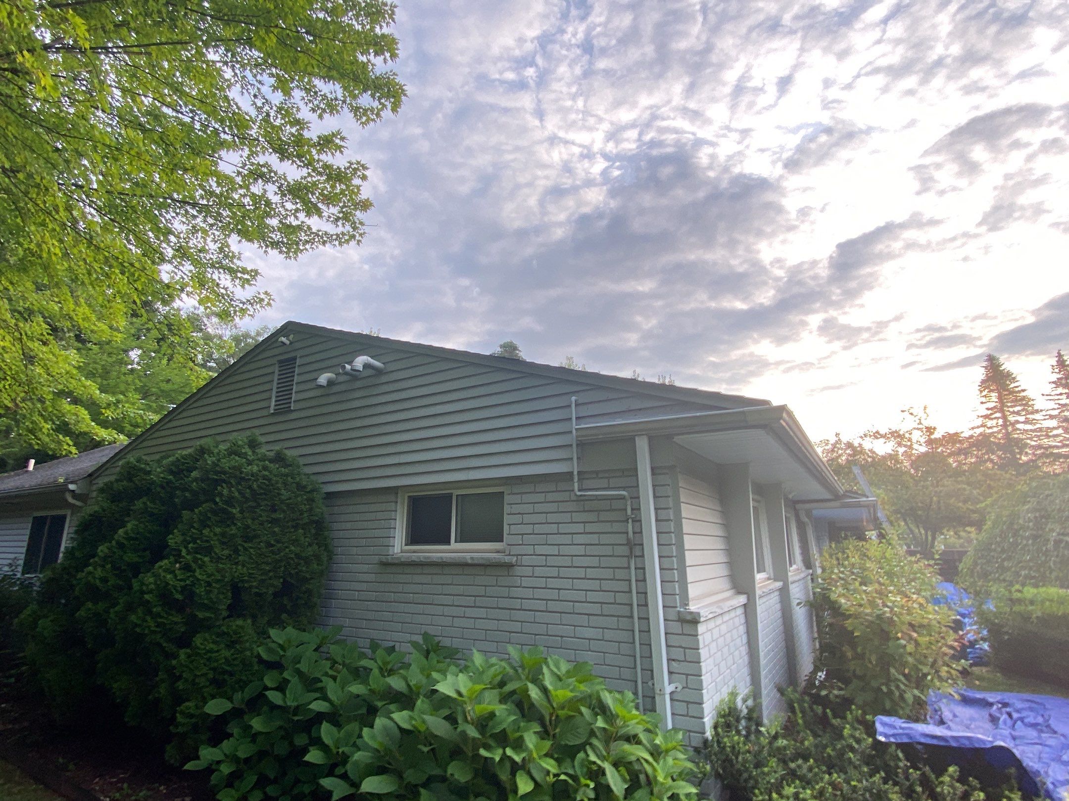 Roof Replacement using CertainTeed Landmark by 180 Contractors