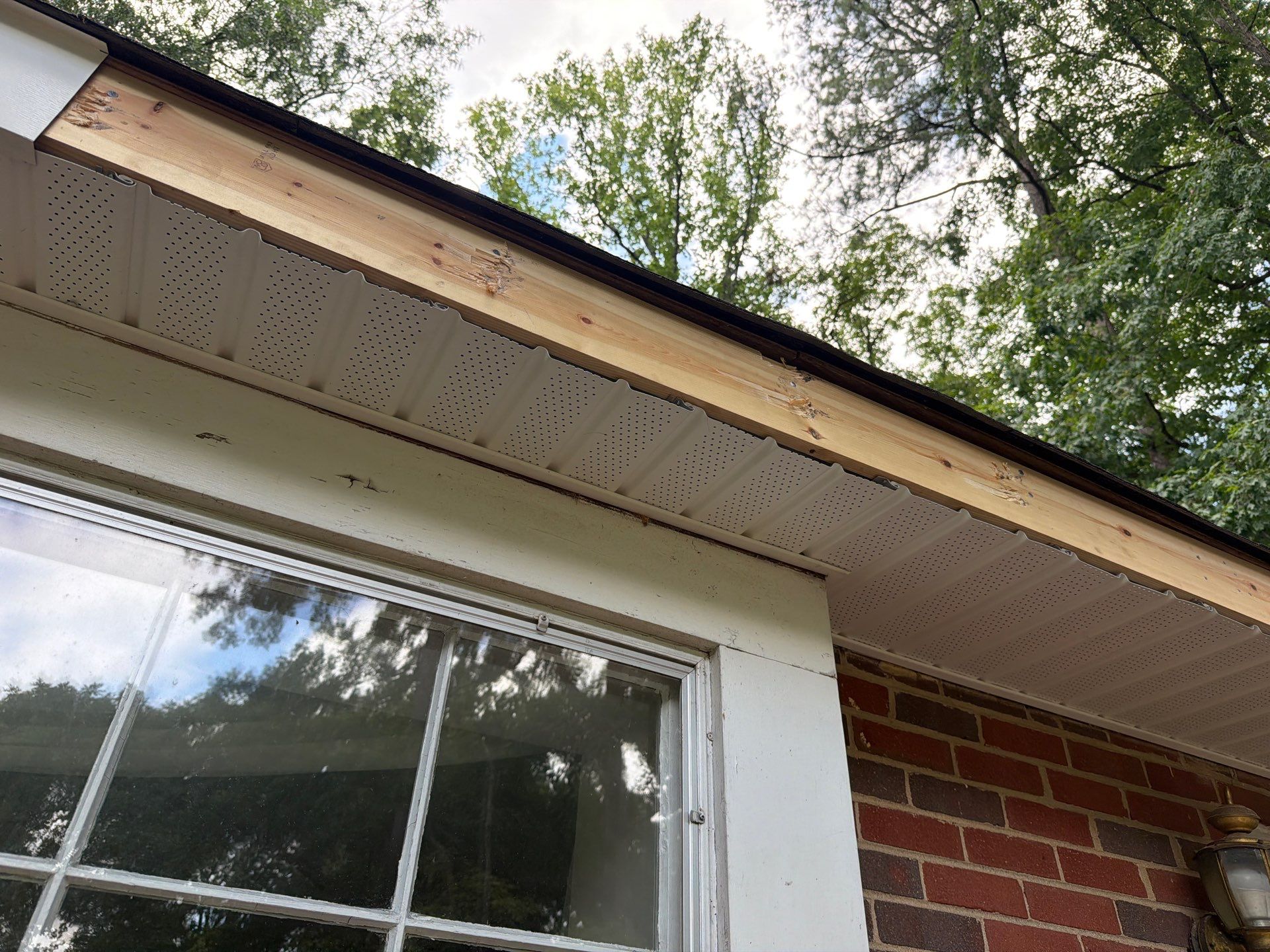 Comprehensive Roof Replacement and Fascia Repair in Richmond by Cade Construction