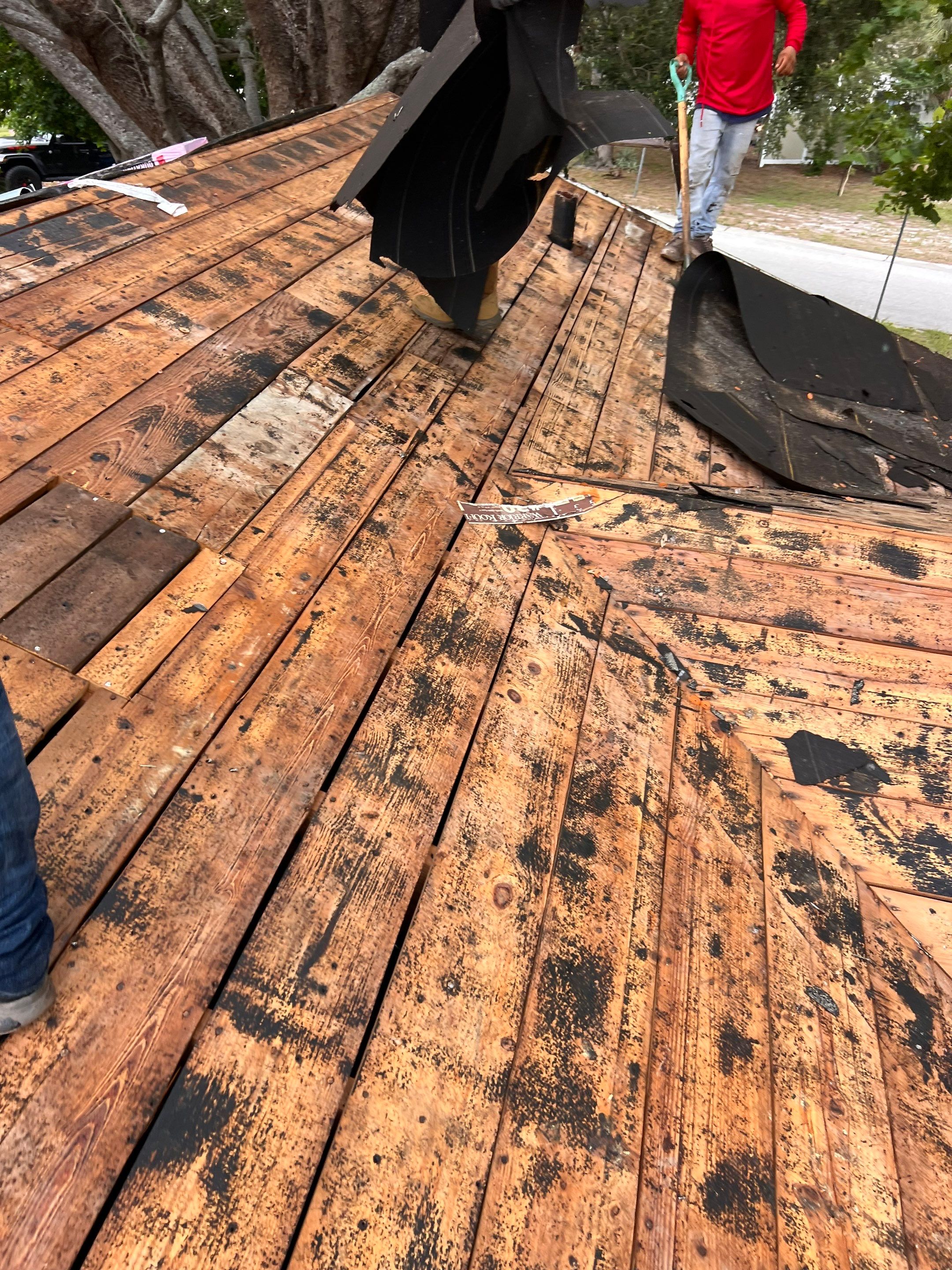 Project in St. Petersburg 33710 by Mitchell Roofing Company LLC 