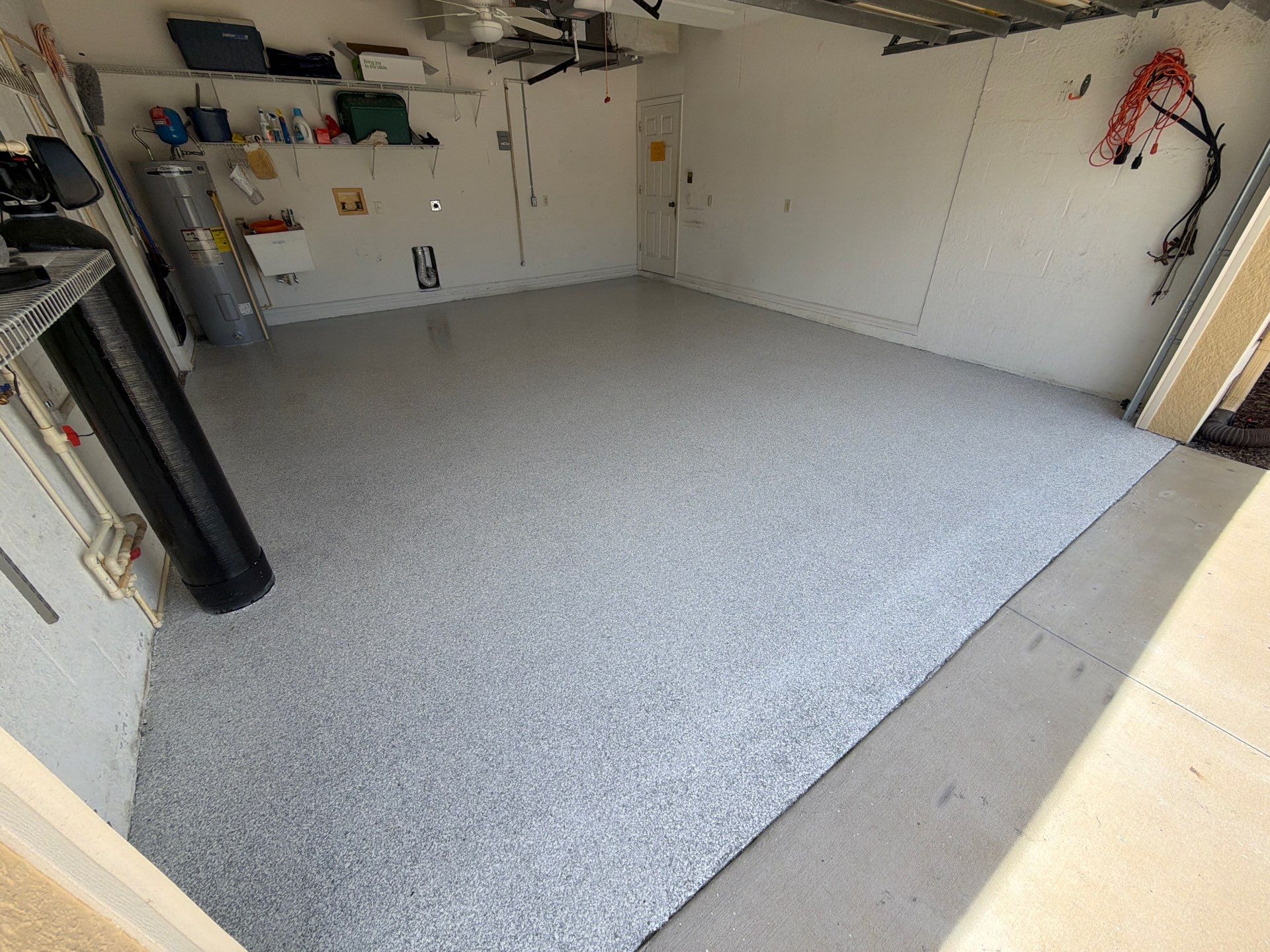 Land O' Lakes Garage Transformation by Performance Floors & Coating