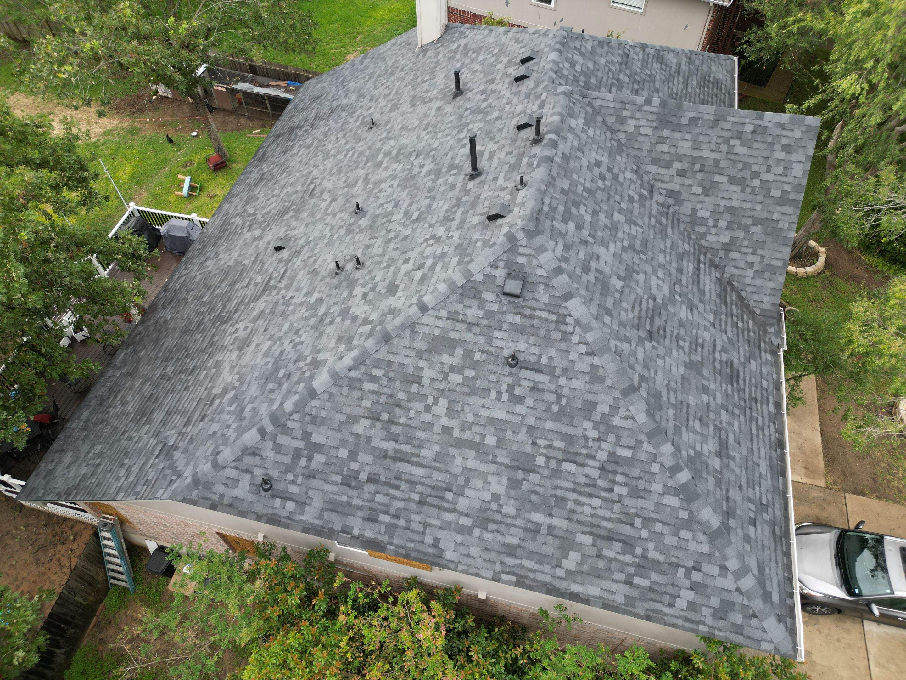 Brilliant Black - Malarkey Vista by RoofsOnly.com