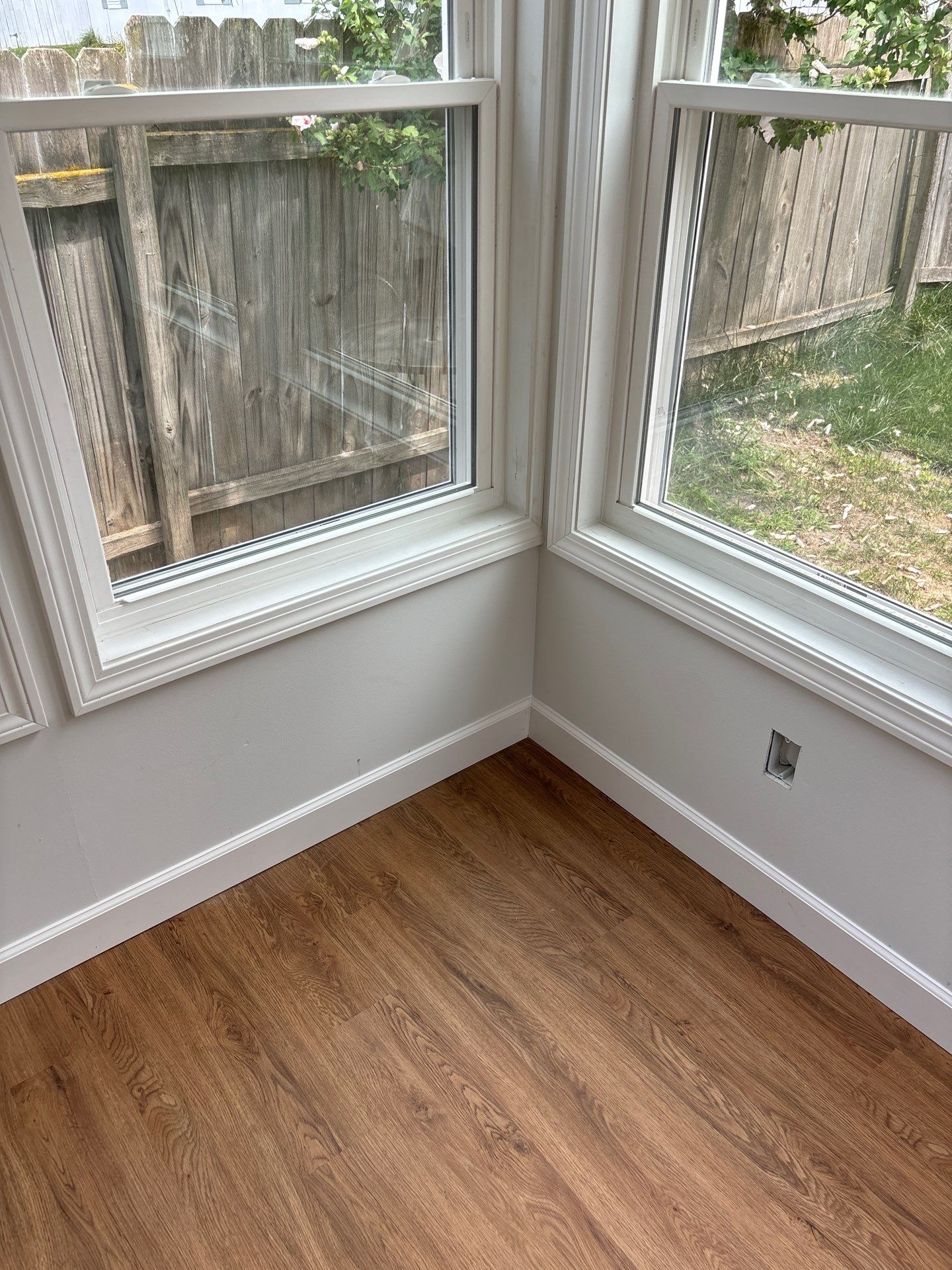 3 Seasons Room by Avalon Roofing and Exteriors