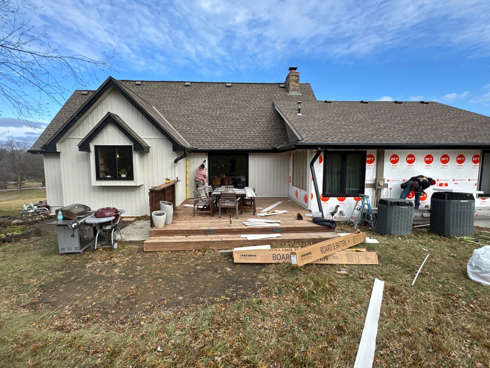 Craneboard Siding and Cedar Renditions Installation in Liberty Mo by EEC Windows, Siding & Roofing