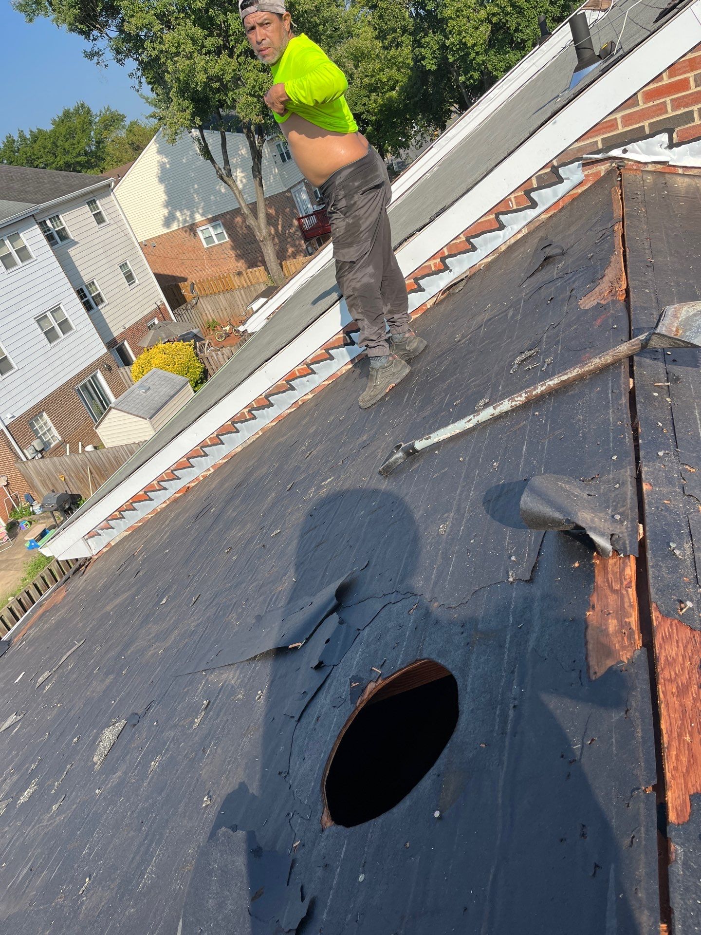 Manassas: Roof Replacement with CertainTeed Landmark Pro Designer Shingles in Max Def Cobblestone Gray by RM Banning, Inc.