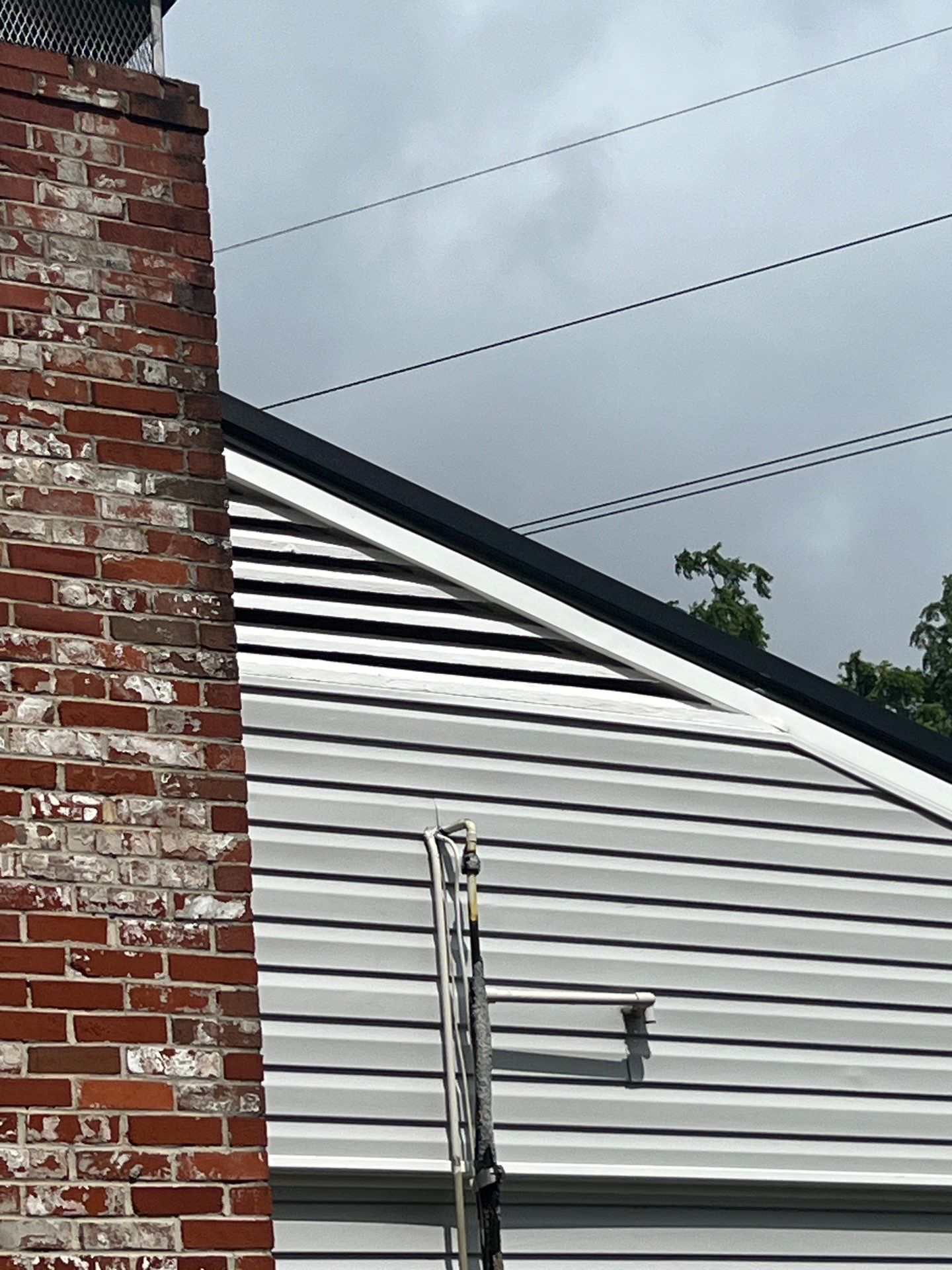 Shaw Residence by Omnia Roofing