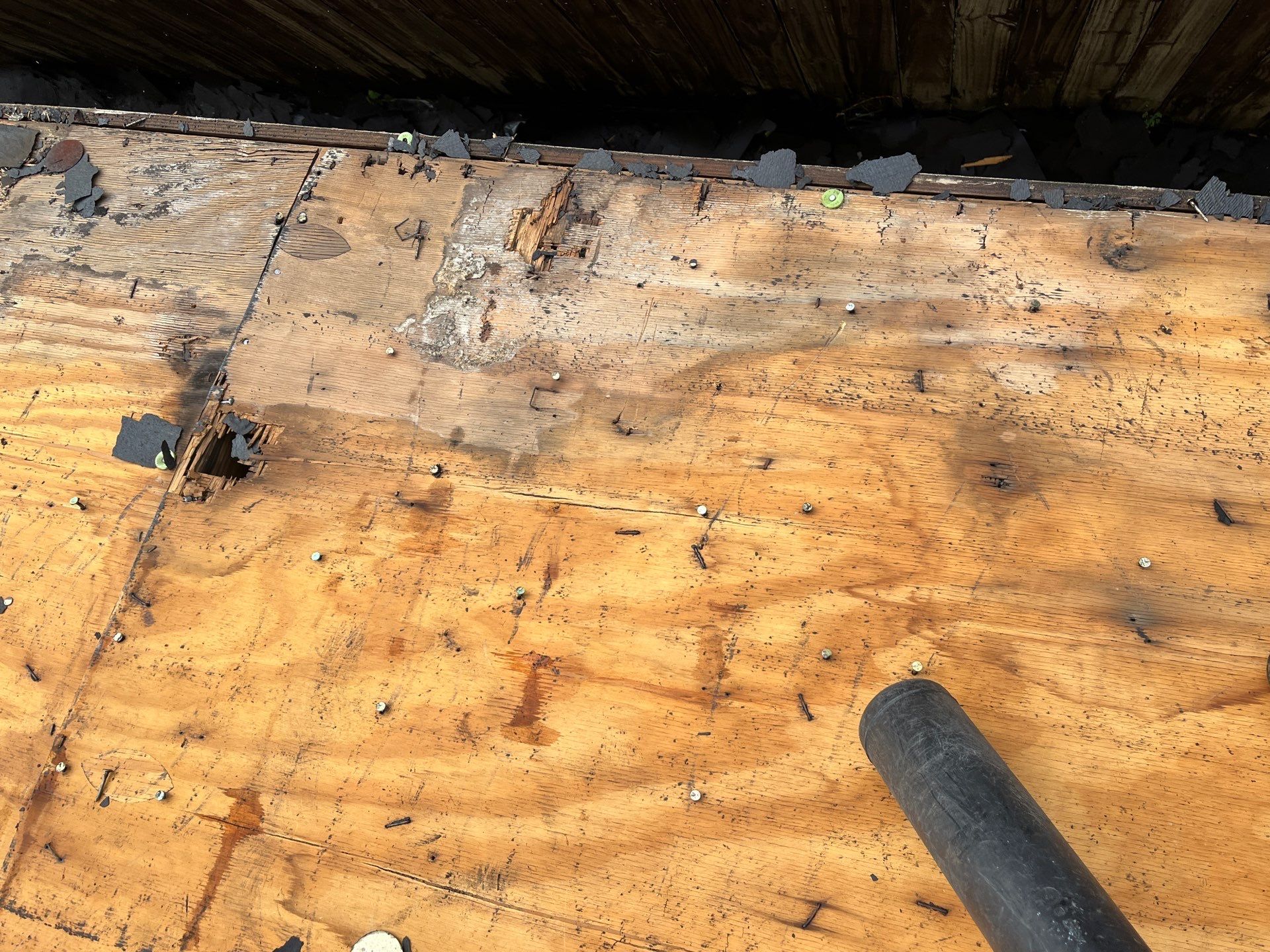 Residential Roofing Installation using Owen's Corning Duration (Lifetime) Shingles by Roof Repair Company