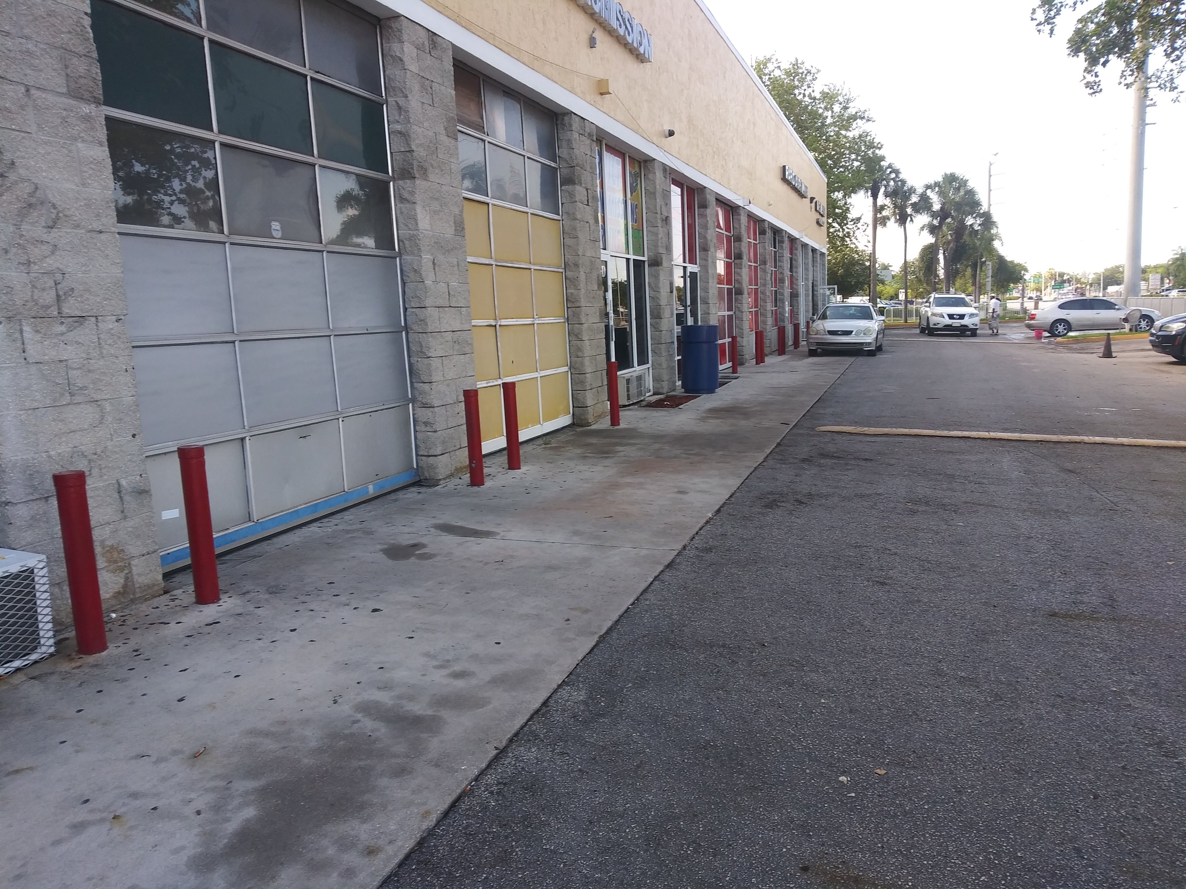 Commercial Grounds Maintenance by
M.A.B. Landscaping & Property Maintenance