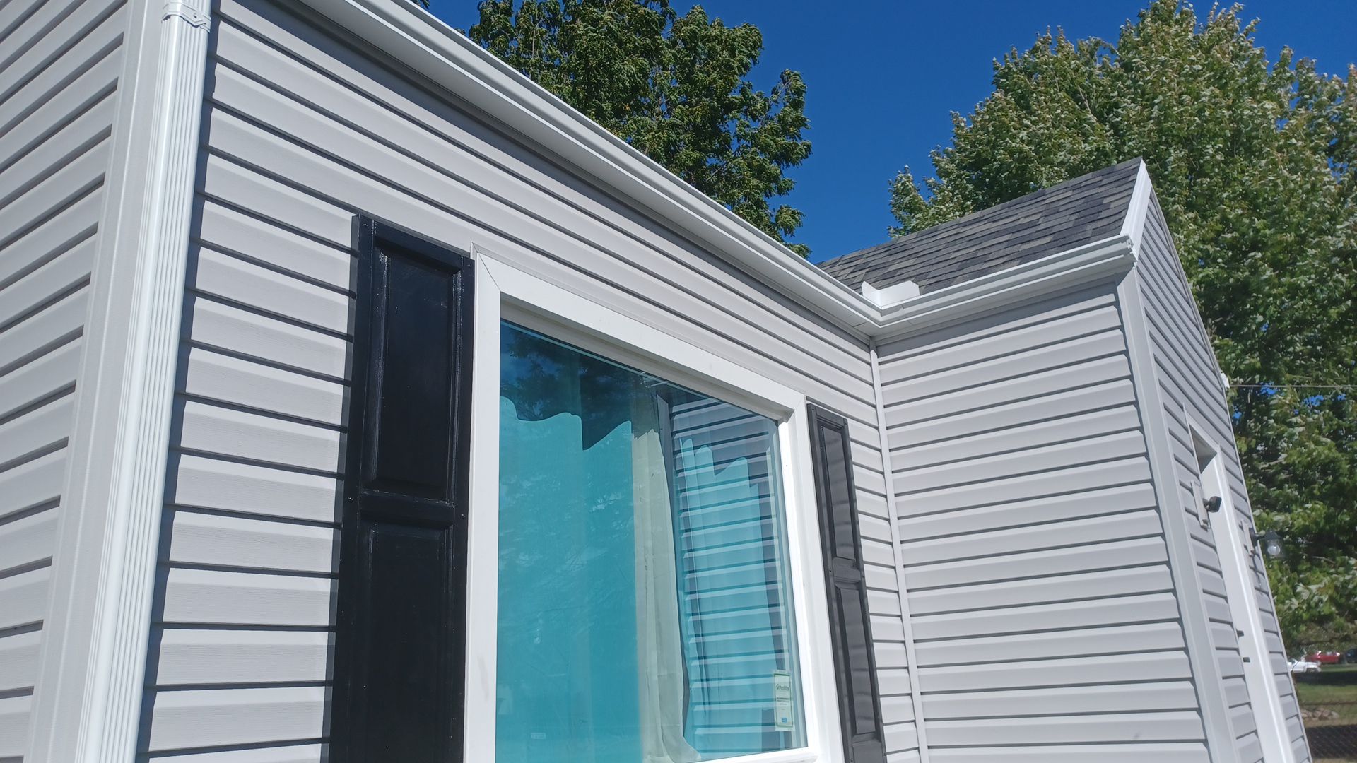 Dakota & Taylor Sellers by Silver Leaf Contracting 