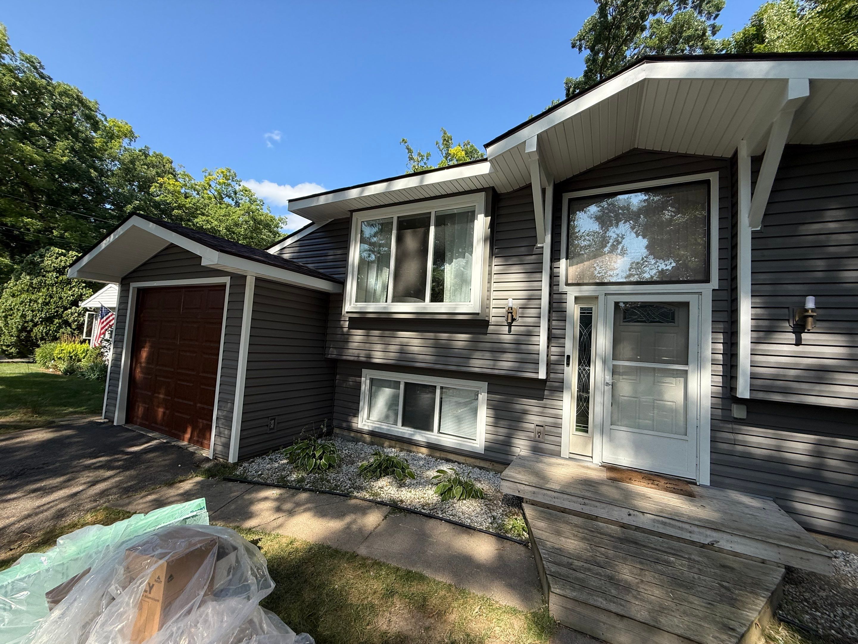 Siding Replacement using Alside D4 Odyssey-Plus Dutchlap Ageless Slate by 180 Contractors