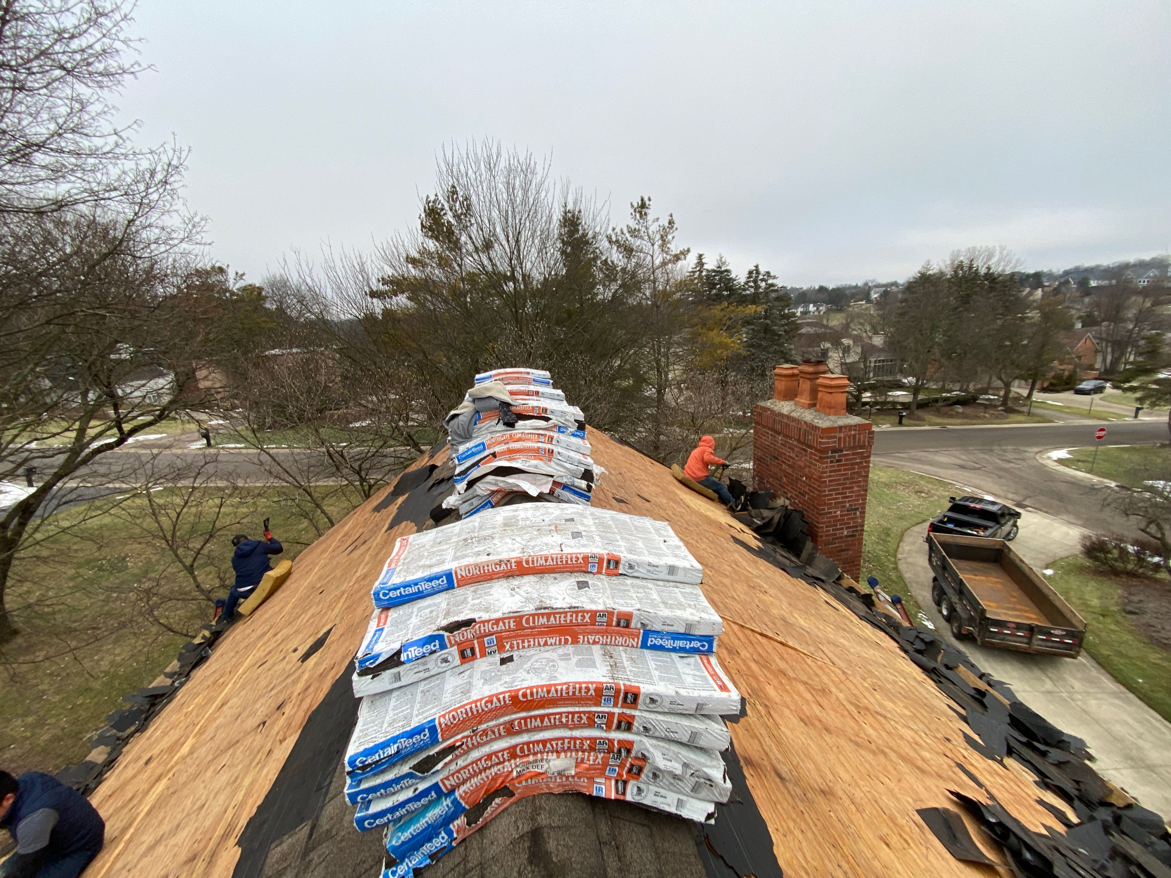 Roof Replacement using CertainTeed Landmark by 180 Contractors