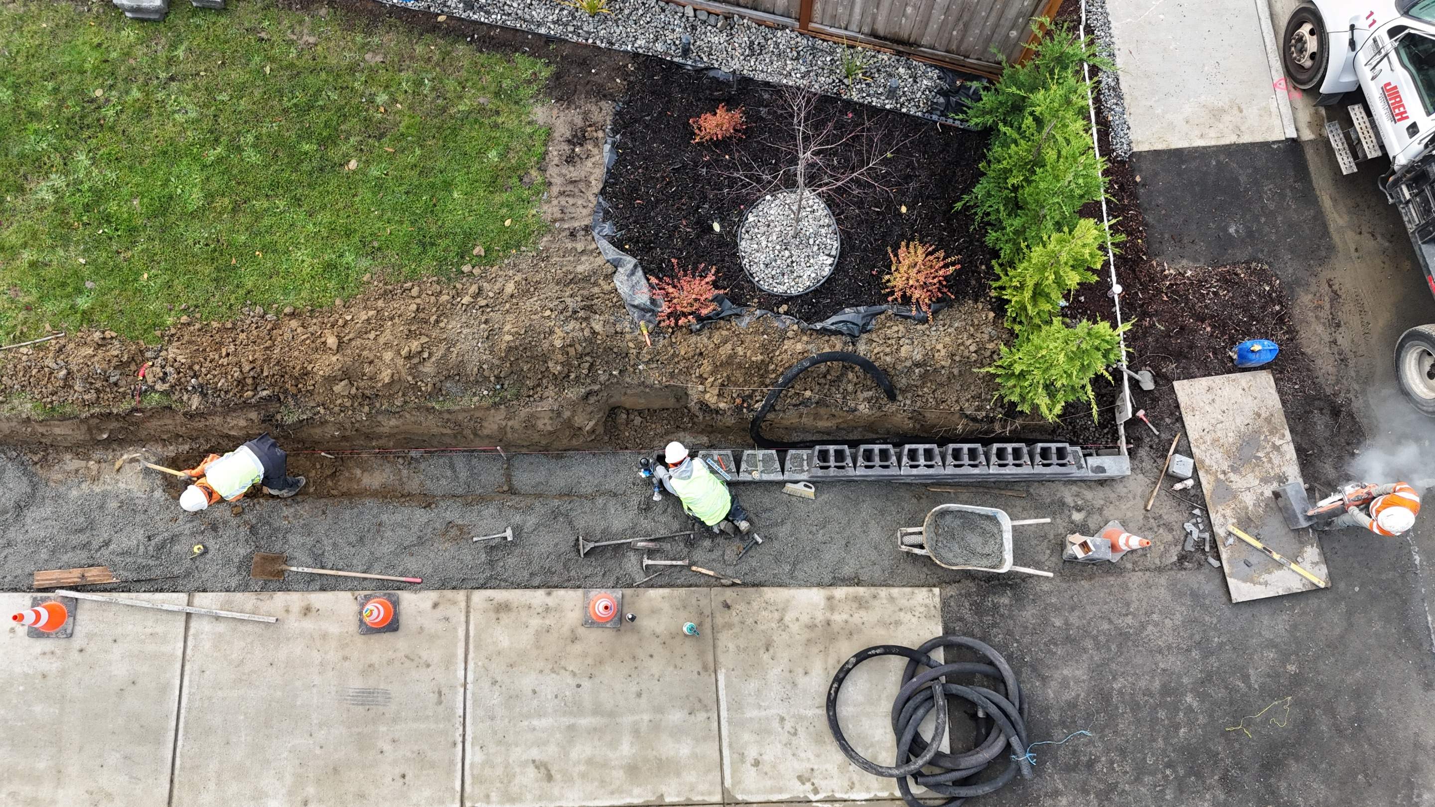 Retaining Wall & Concrete Patch Repair | Everett  by Jireh Asphalt & Concrete Inc 