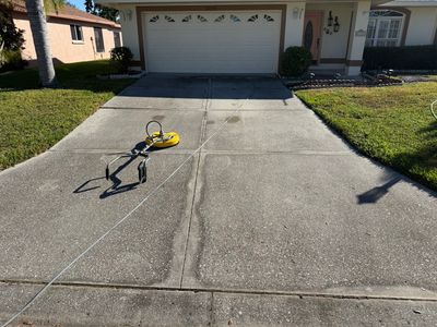 Concrete Driveway, Decorative Flowerbed Curbing & Front House Wash in Heather Glen, Palmetto, FL | Sunshine AquaWash