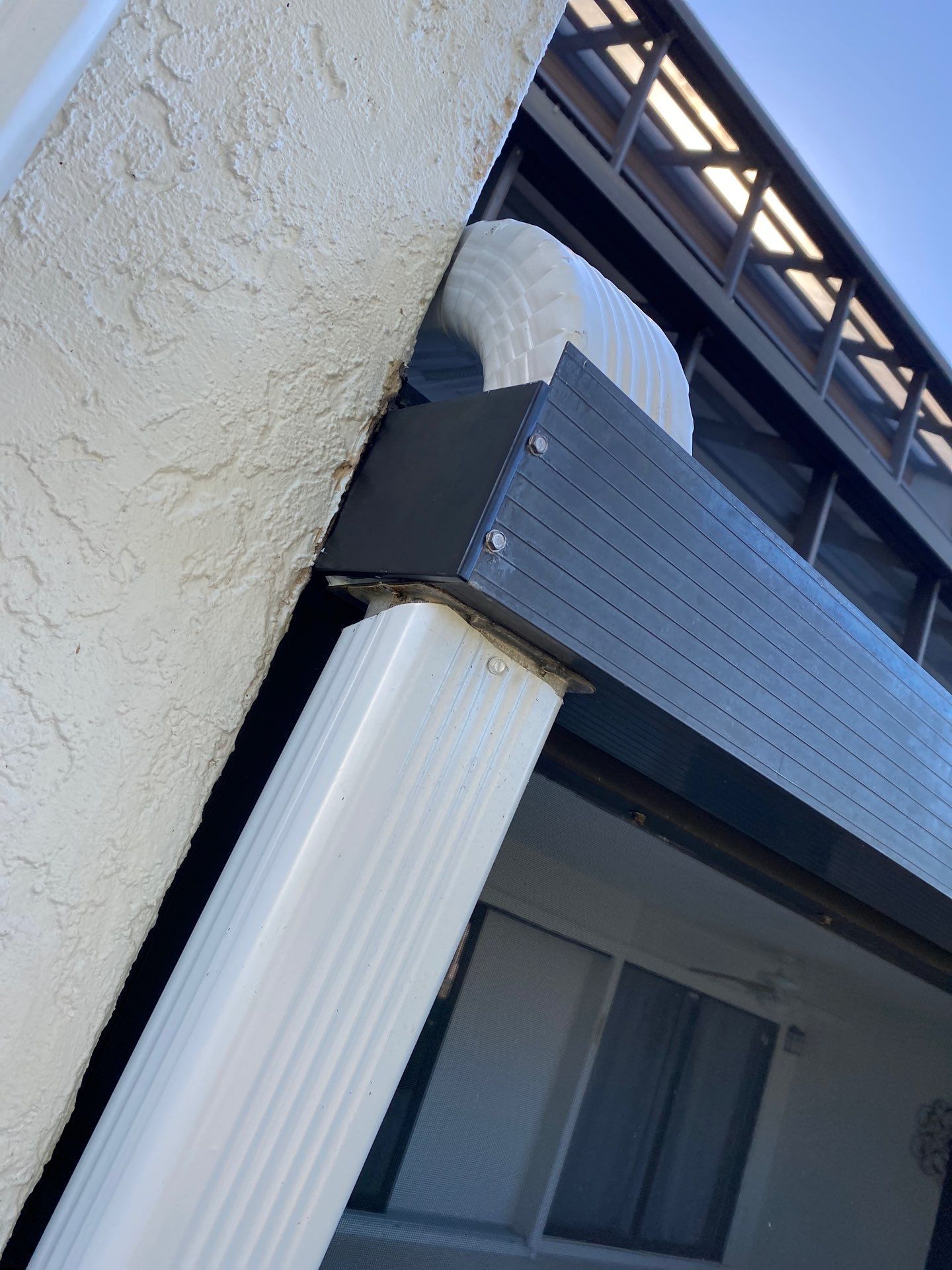 Gutter cleaning all buildings are the same for 6 units in Fort Myers FL by Gutter Professors